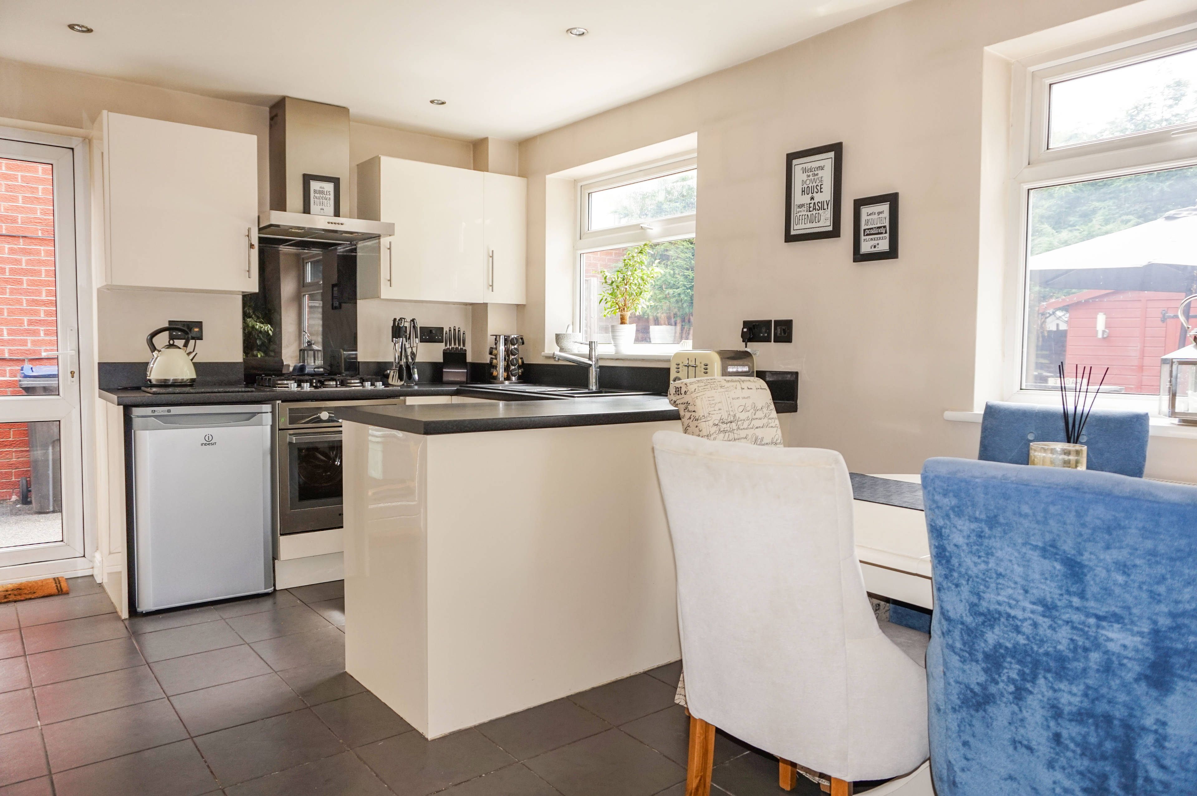 Kitchen/Dining Room