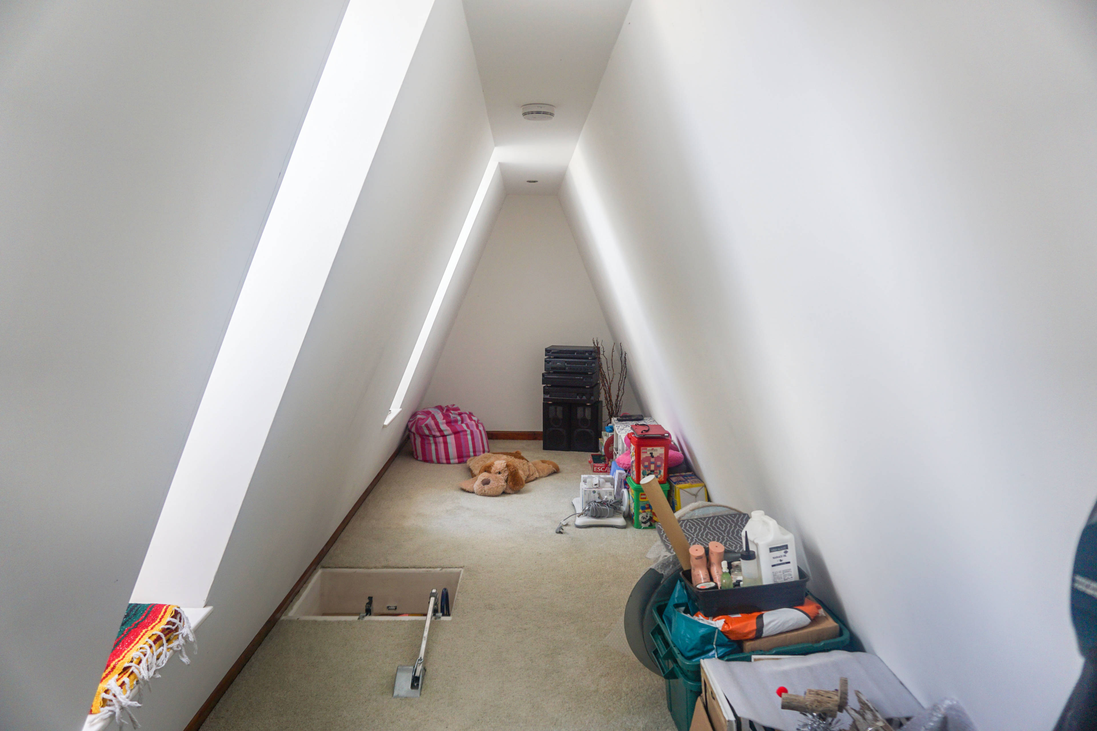 LOFT ROOM