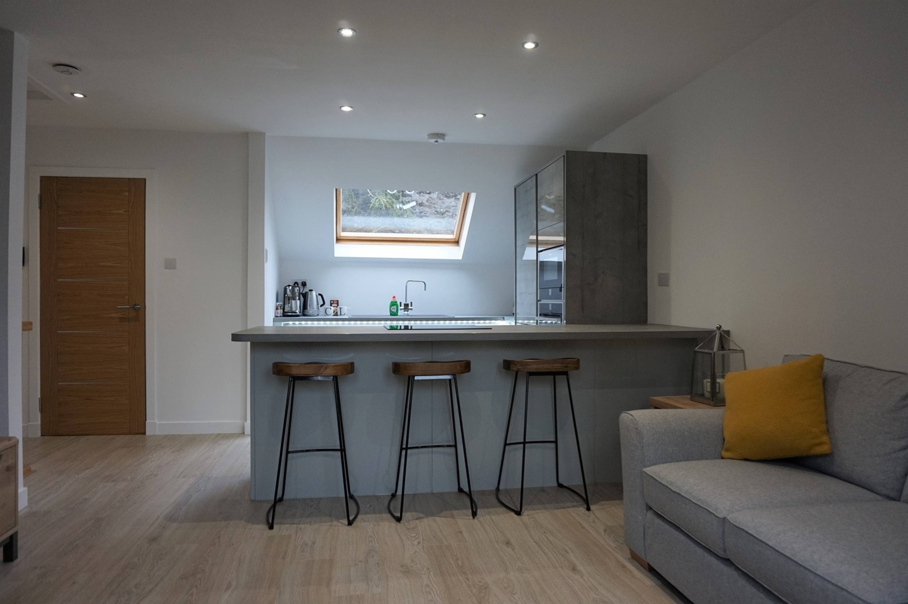 Lounge / Kitchen