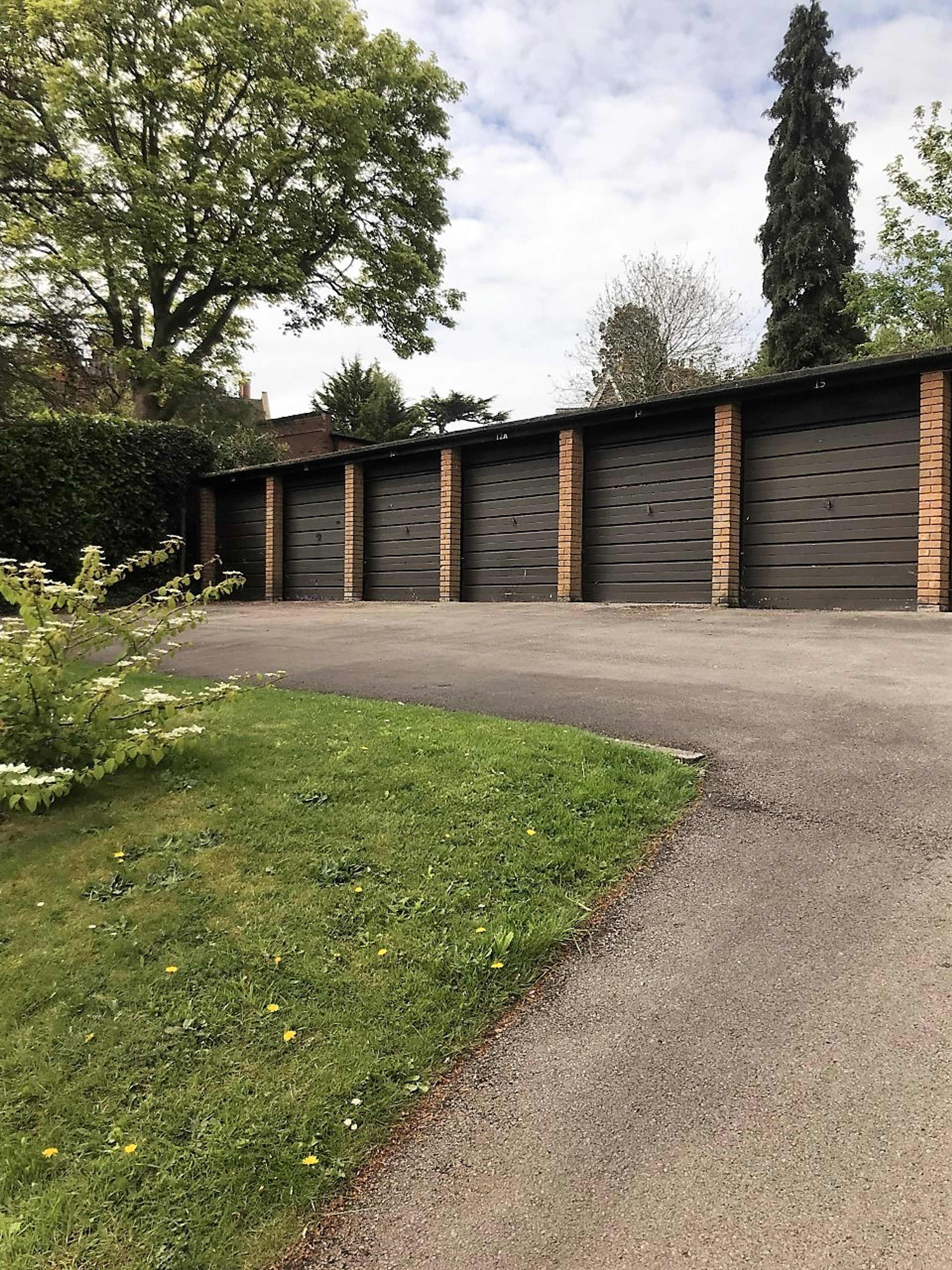 Garage En Bloc
