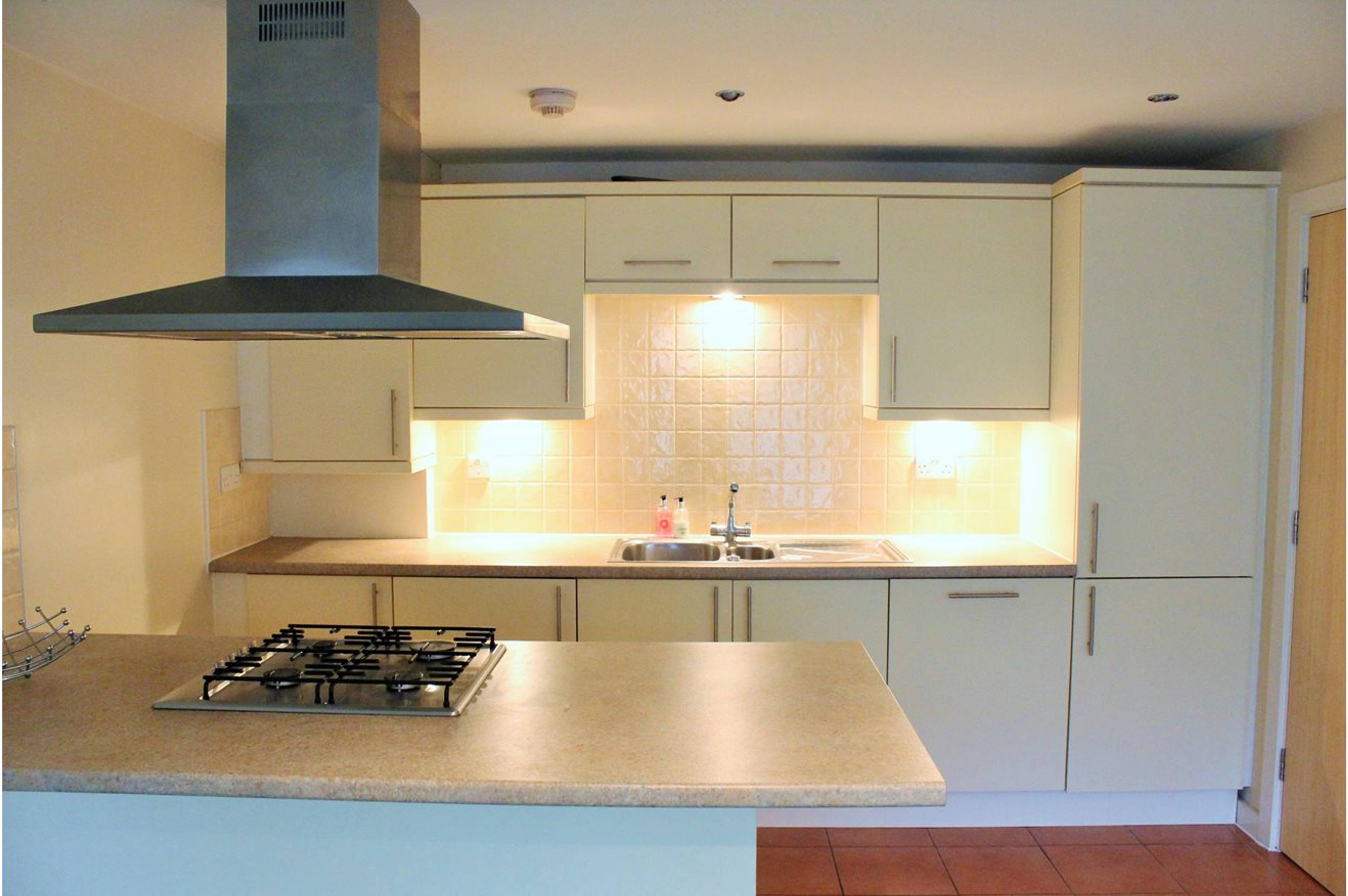 Lounge / Kitchen