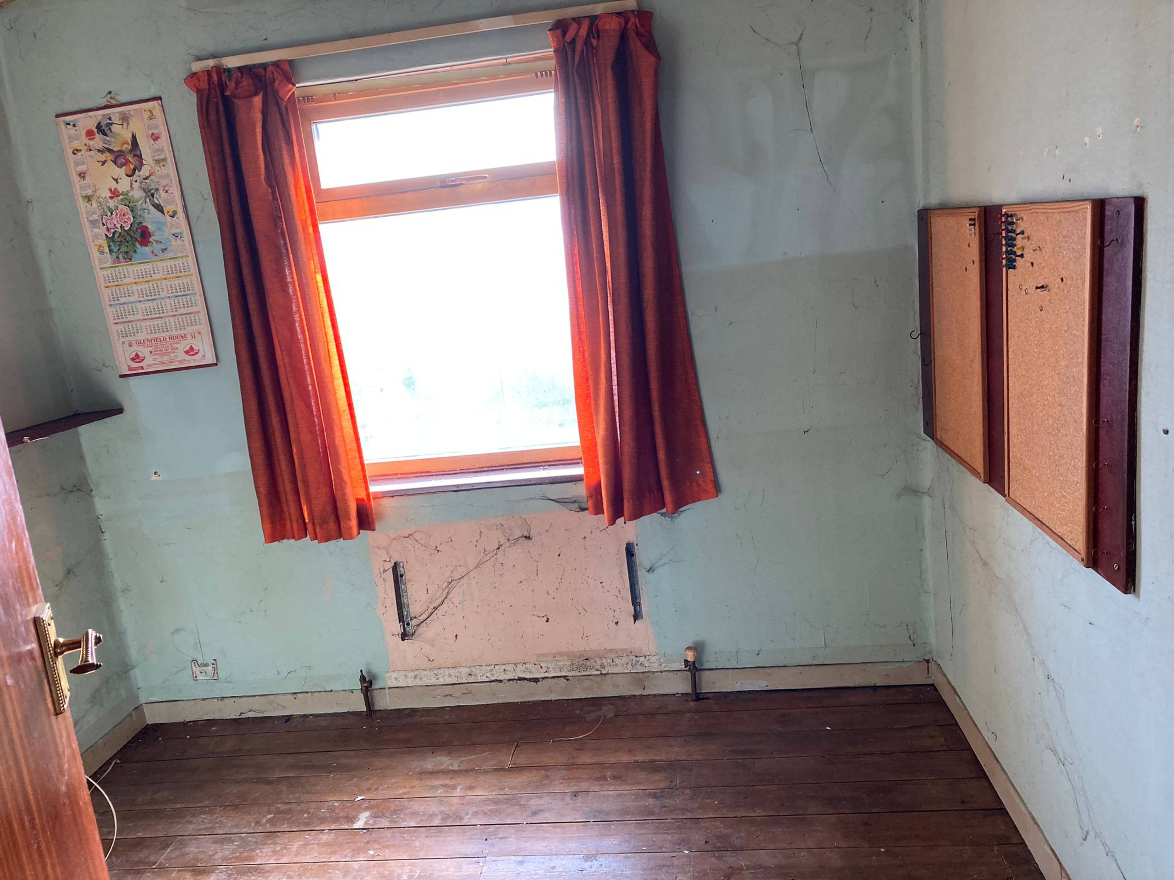 Bedroom Three/Study