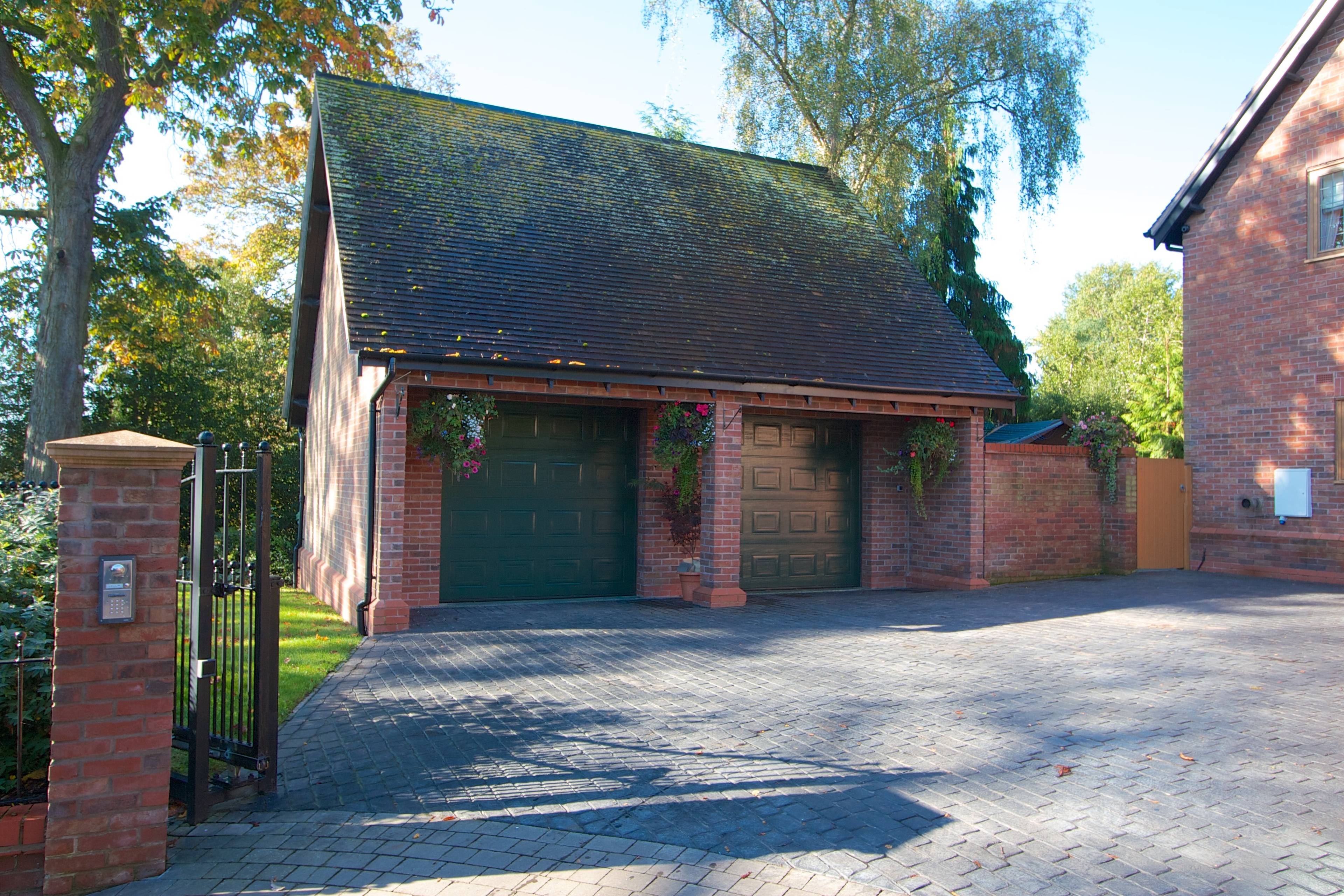 Double Garage