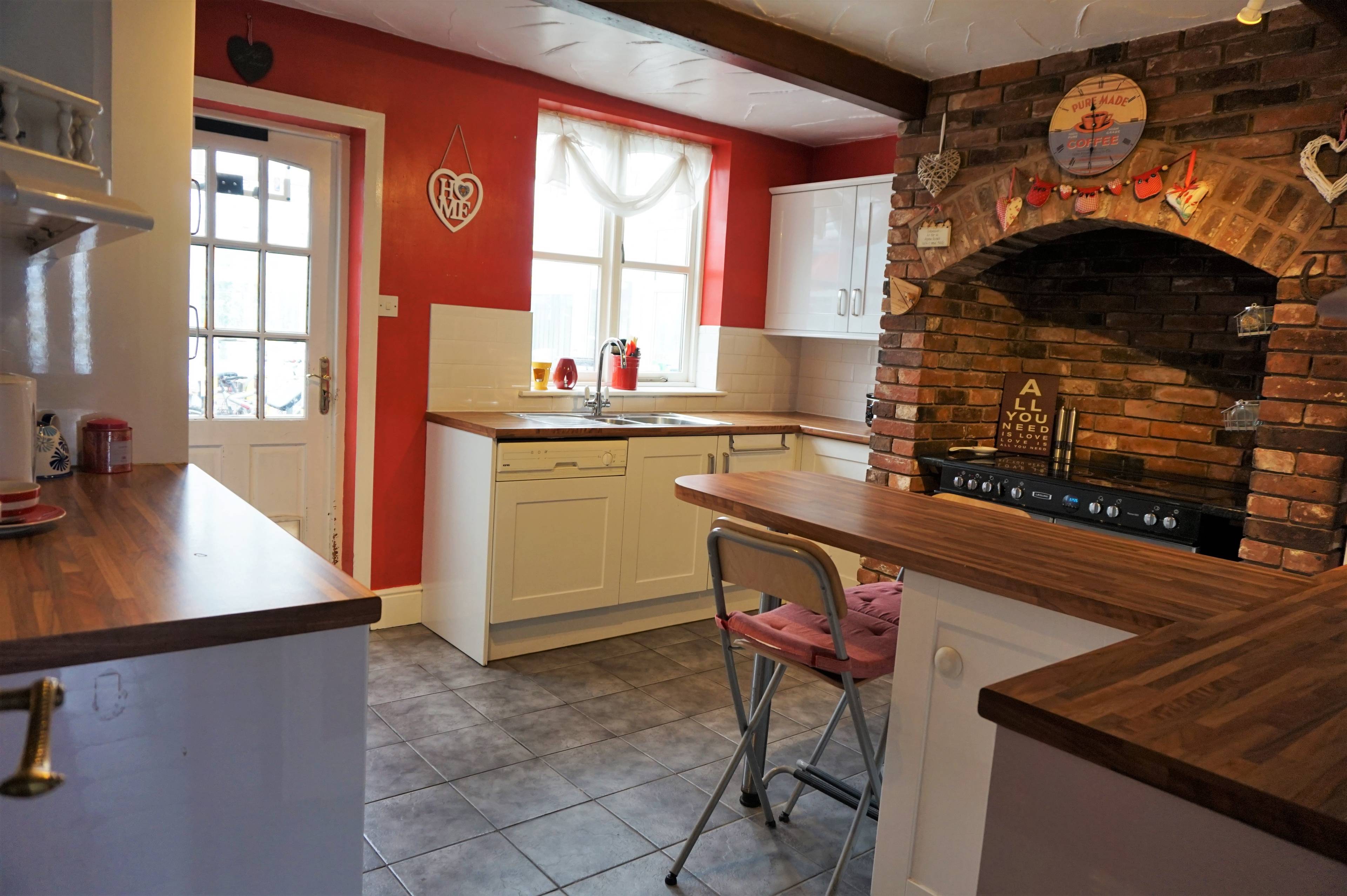 Kitchen / Breakfast