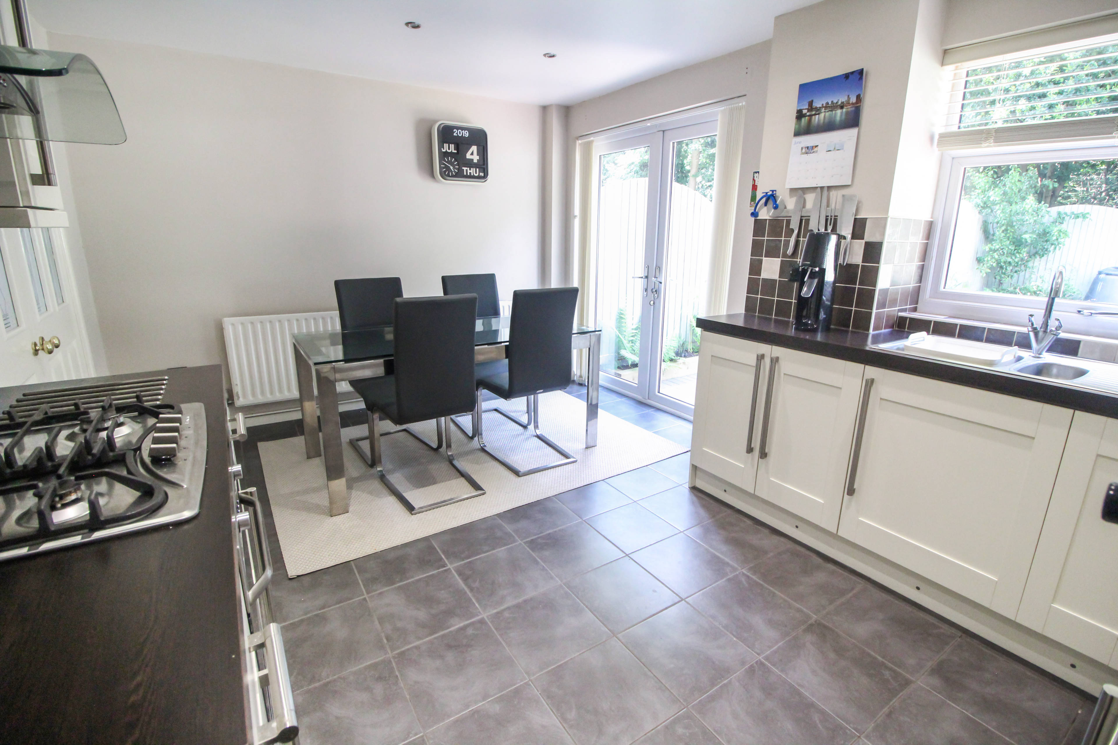 Kitchen/Dining Room