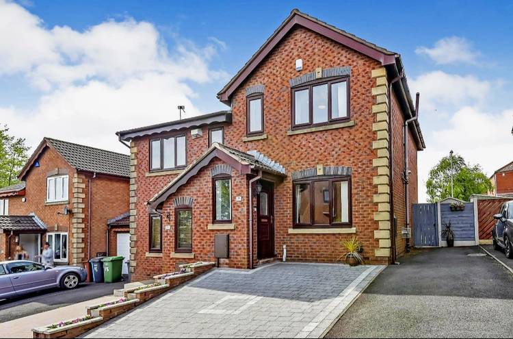 3 bedroom semi-detached house