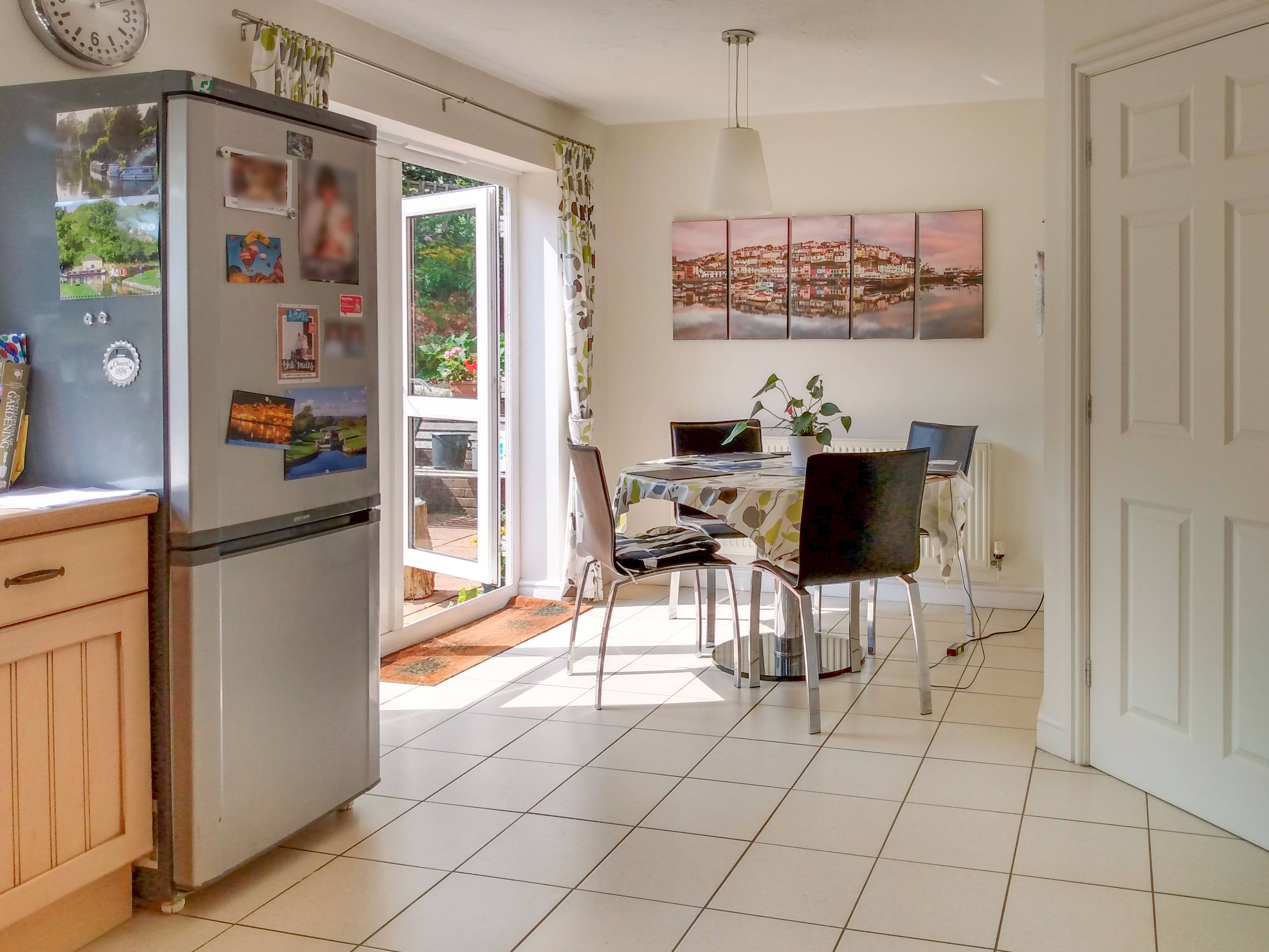 Kitchen/Breakfast