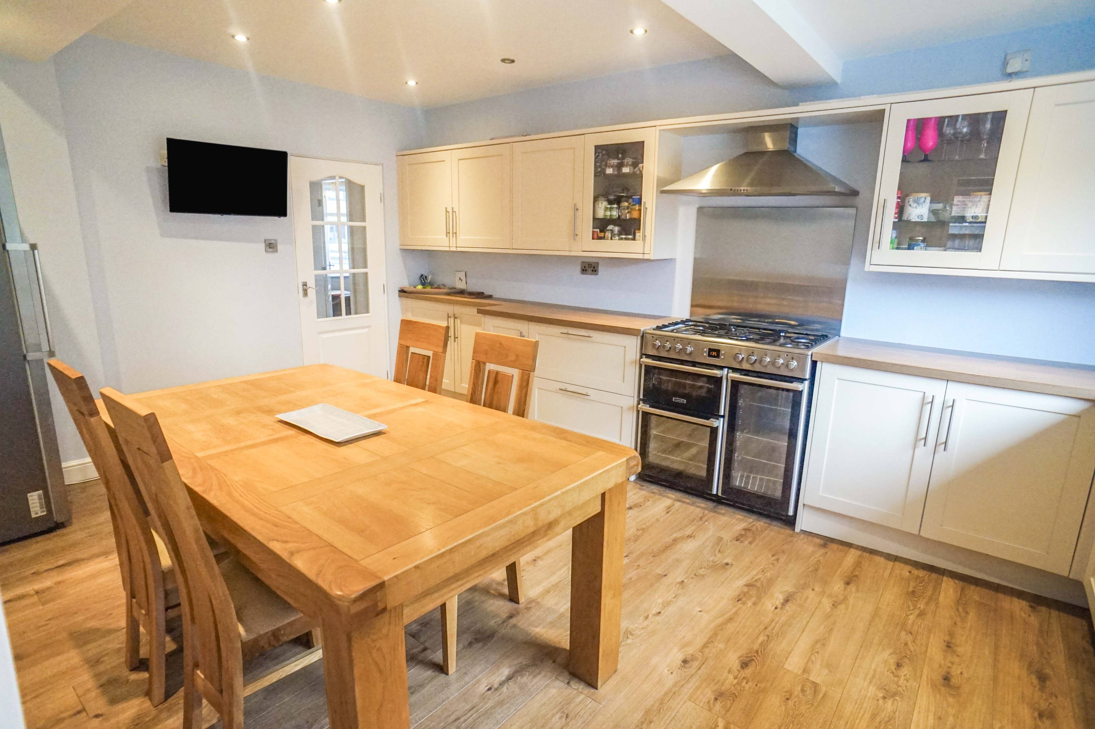 Kitchen/Breakfast