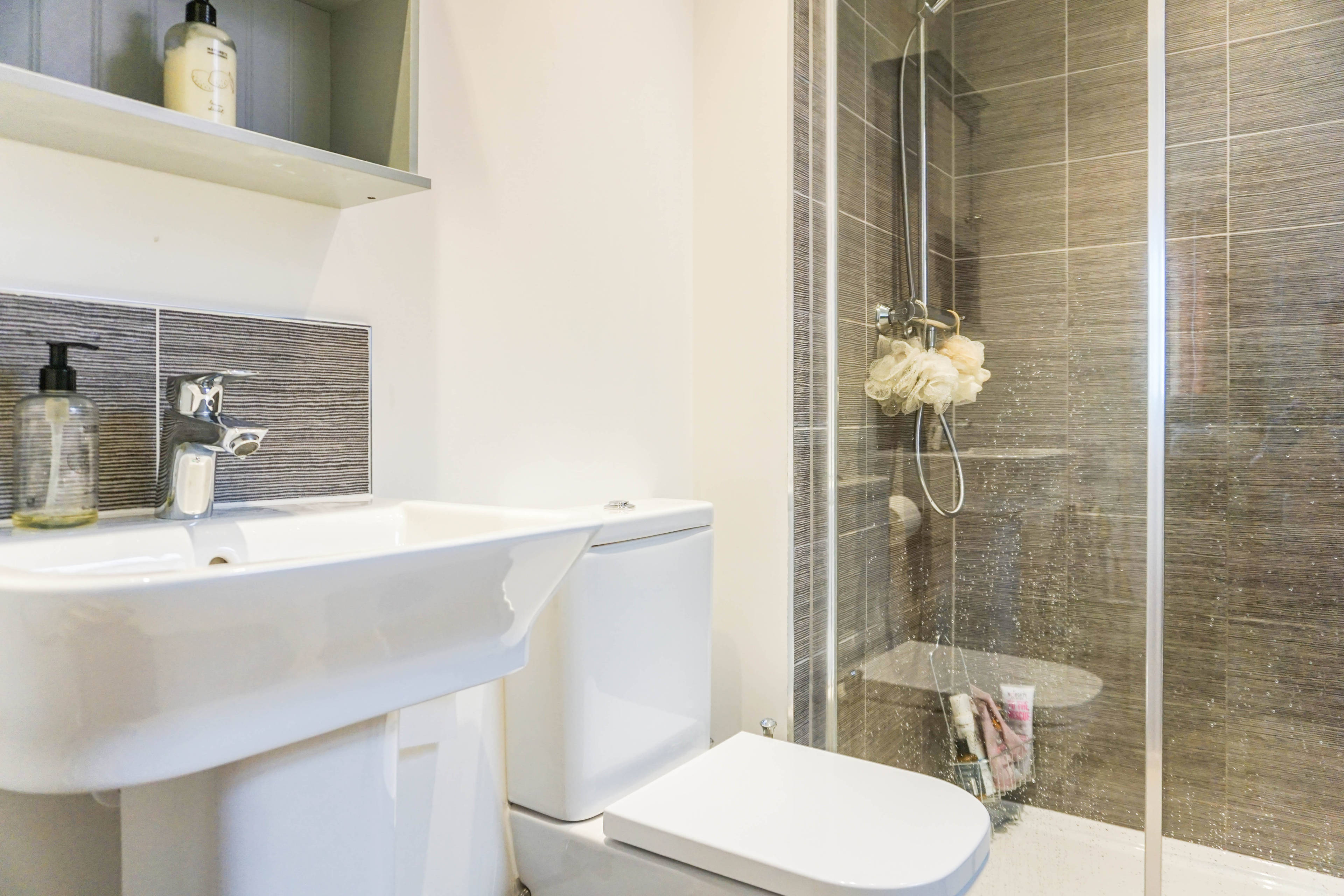 En-suite One