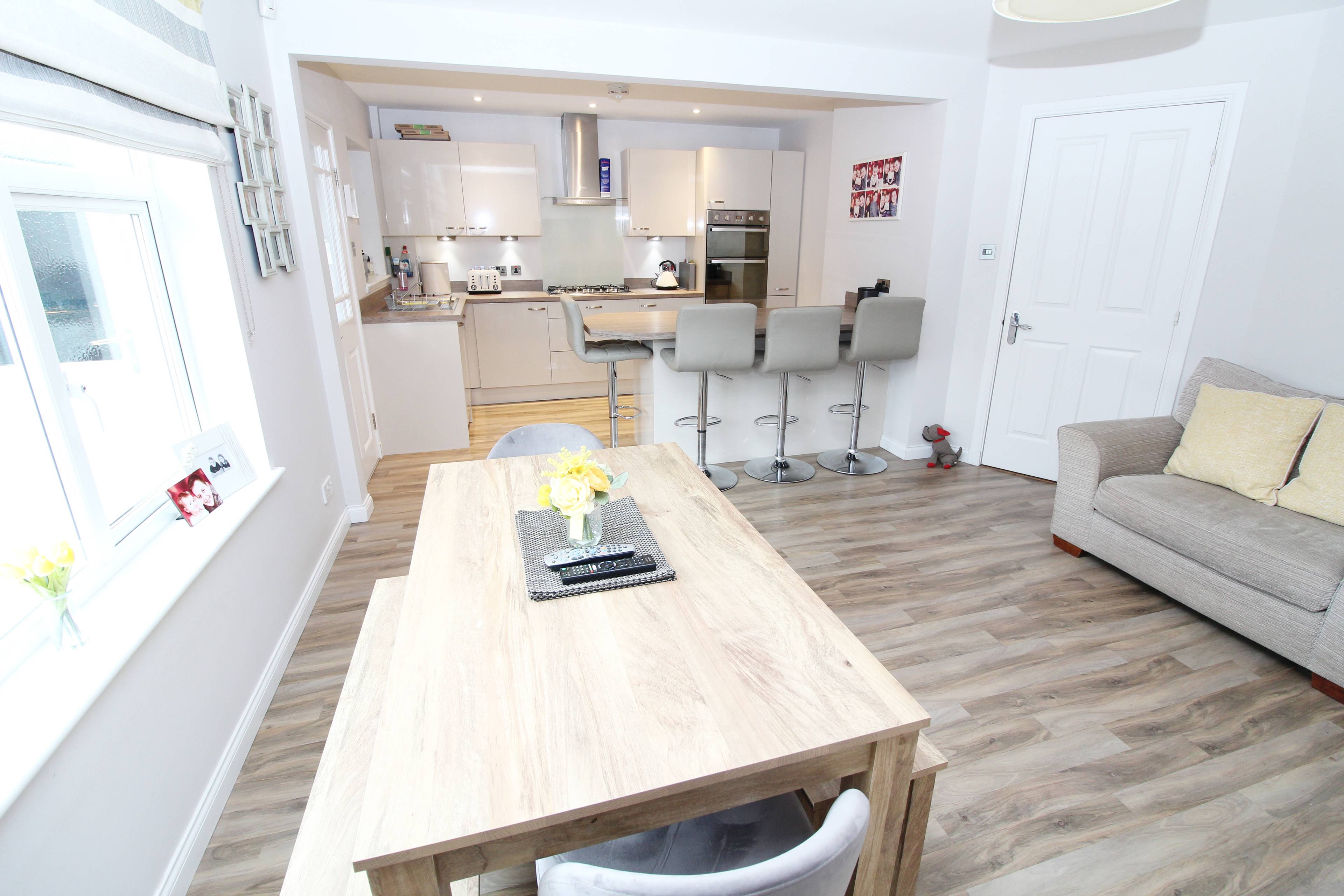 Kitchen/Family Room