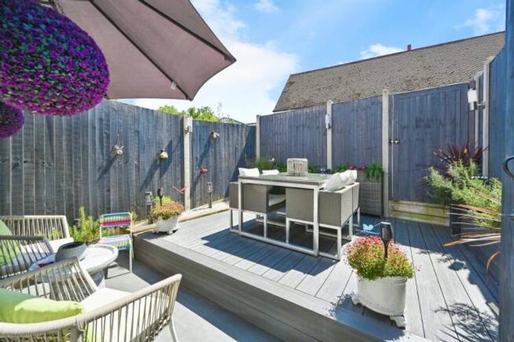 2 bedroom terraced house