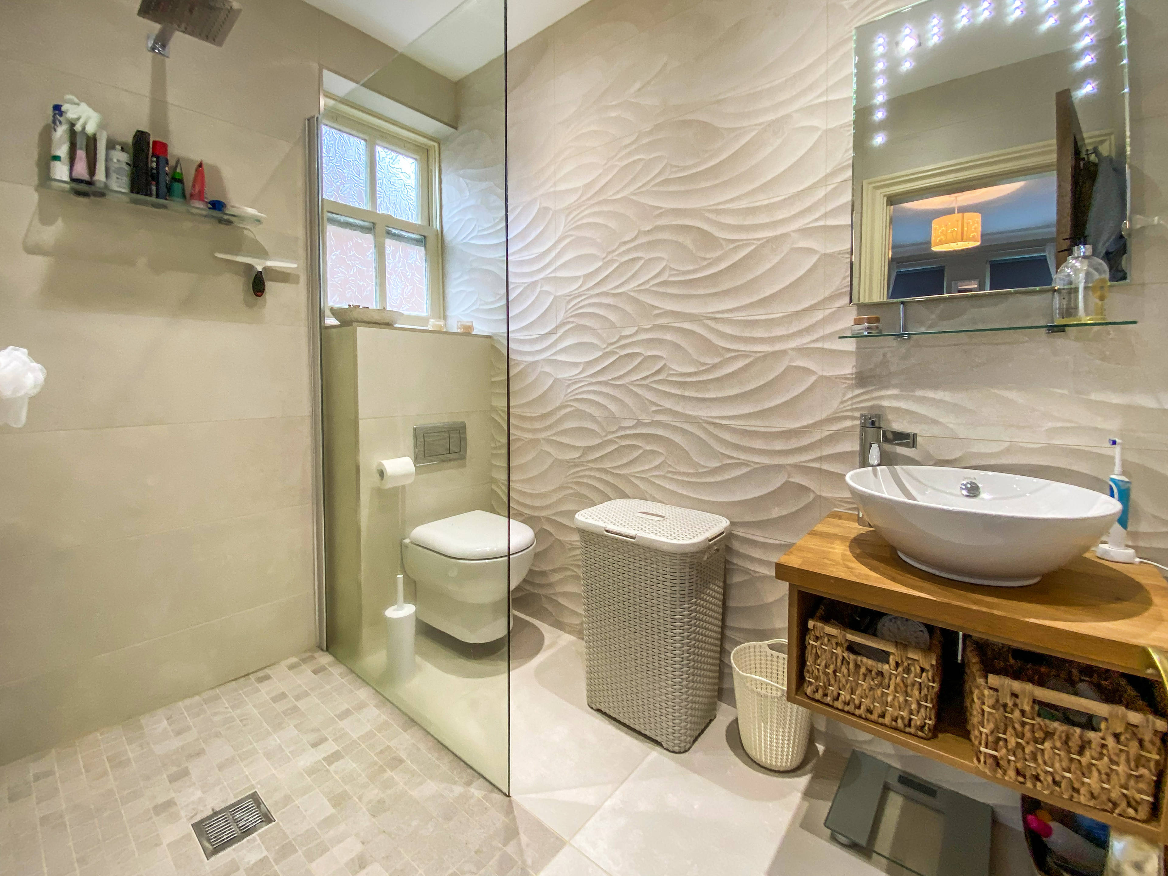 Master En-suite