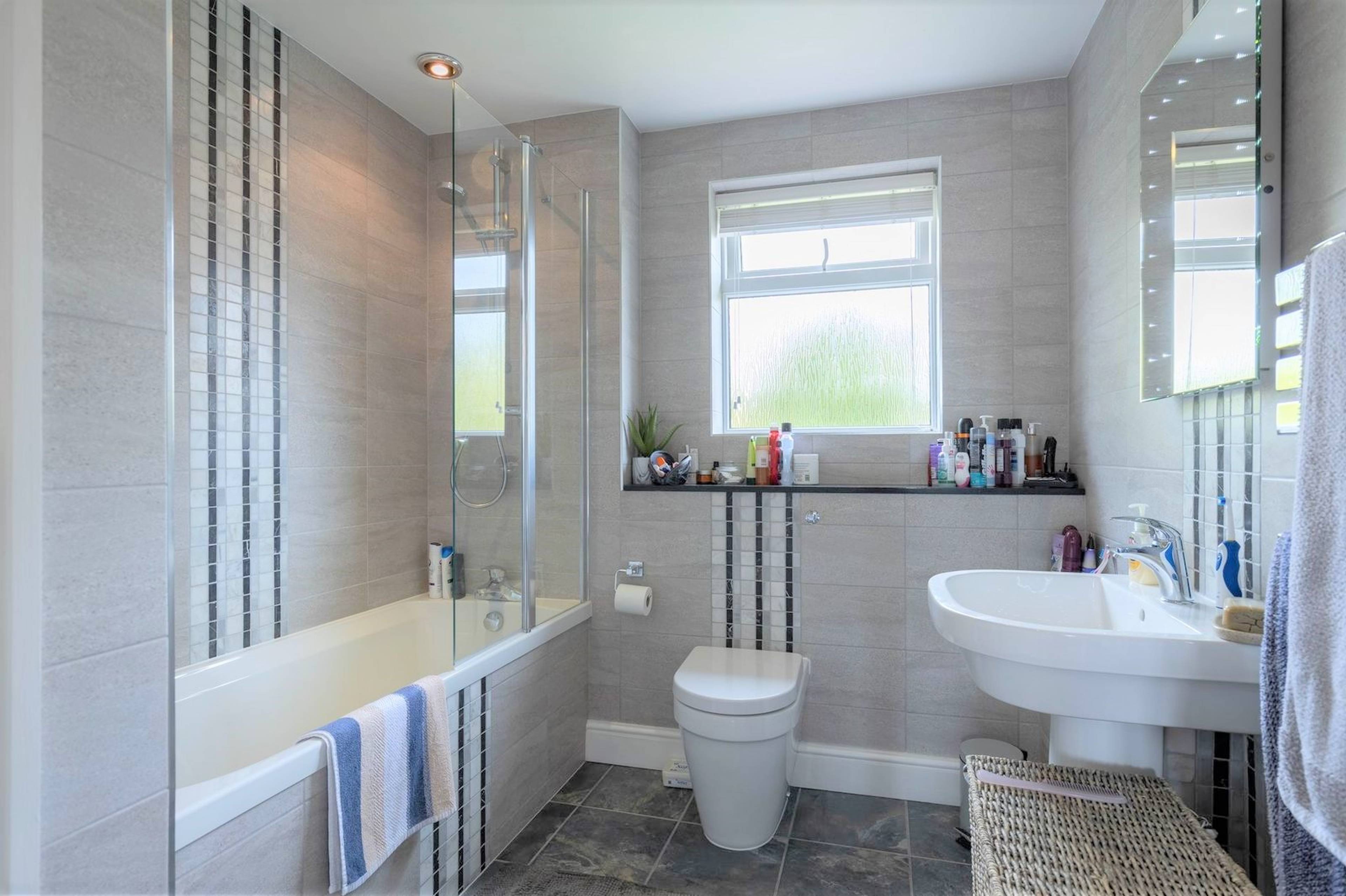 Master En-suite