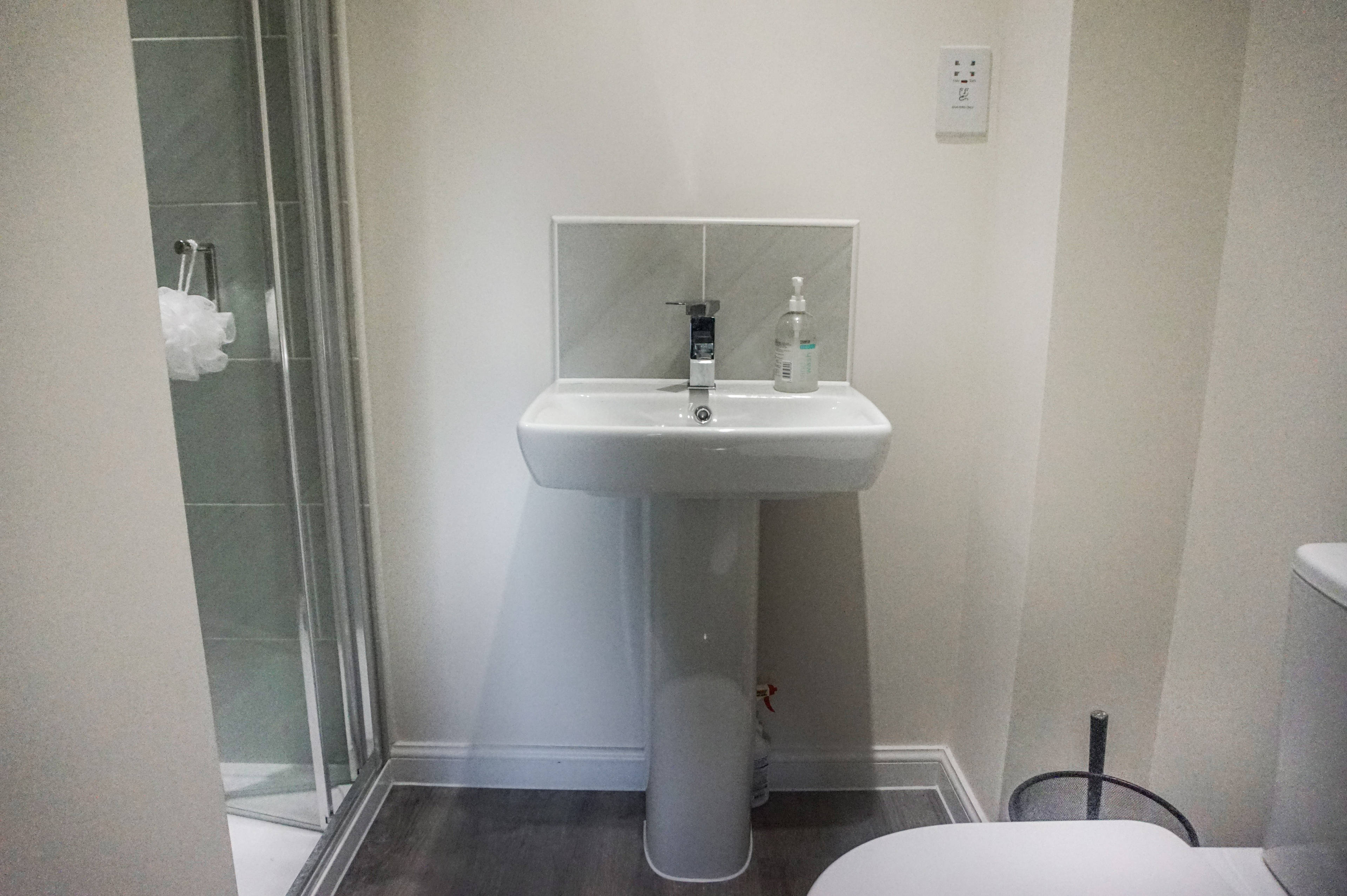 Master En-suite