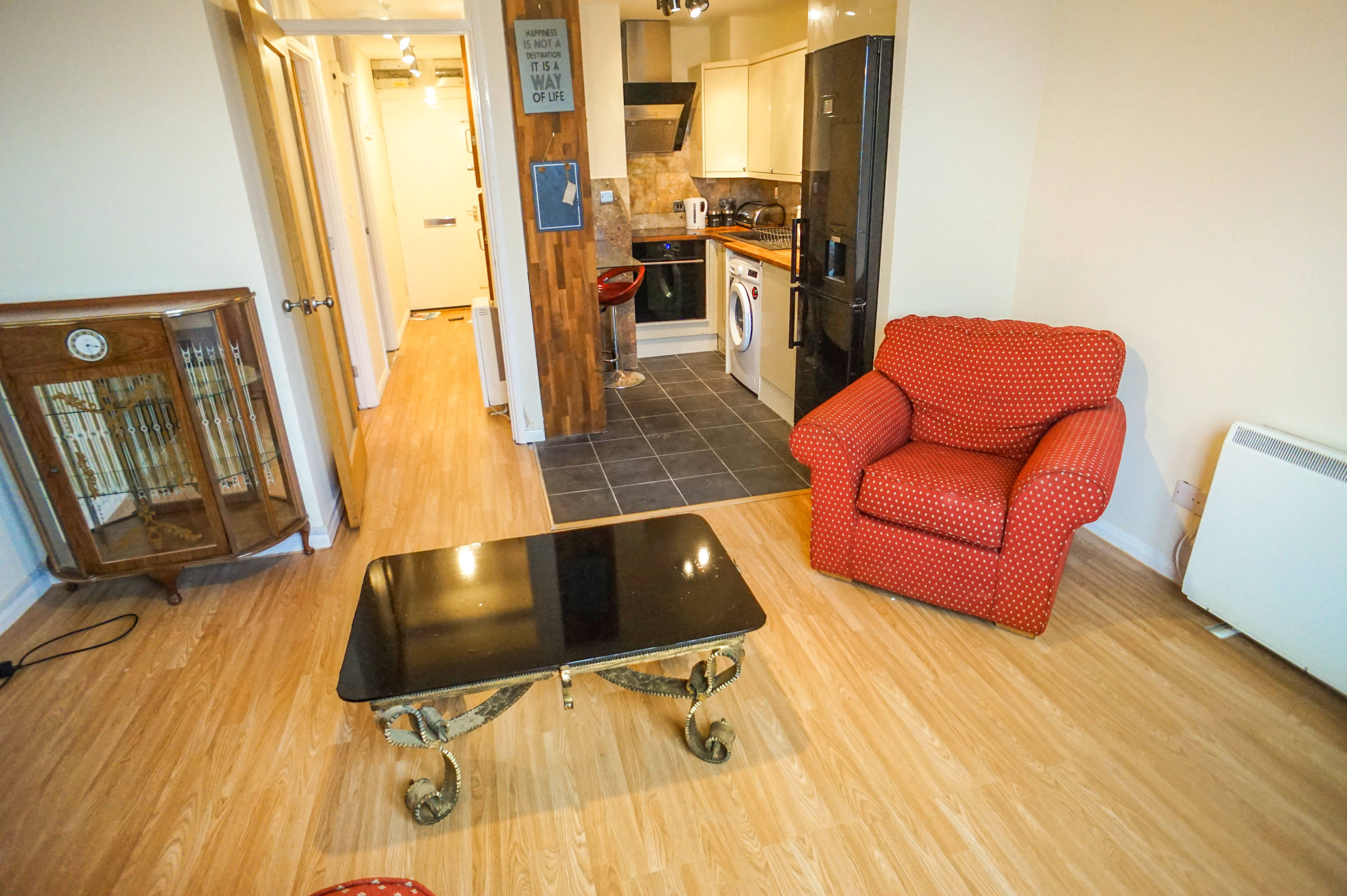 Lounge / Kitchen