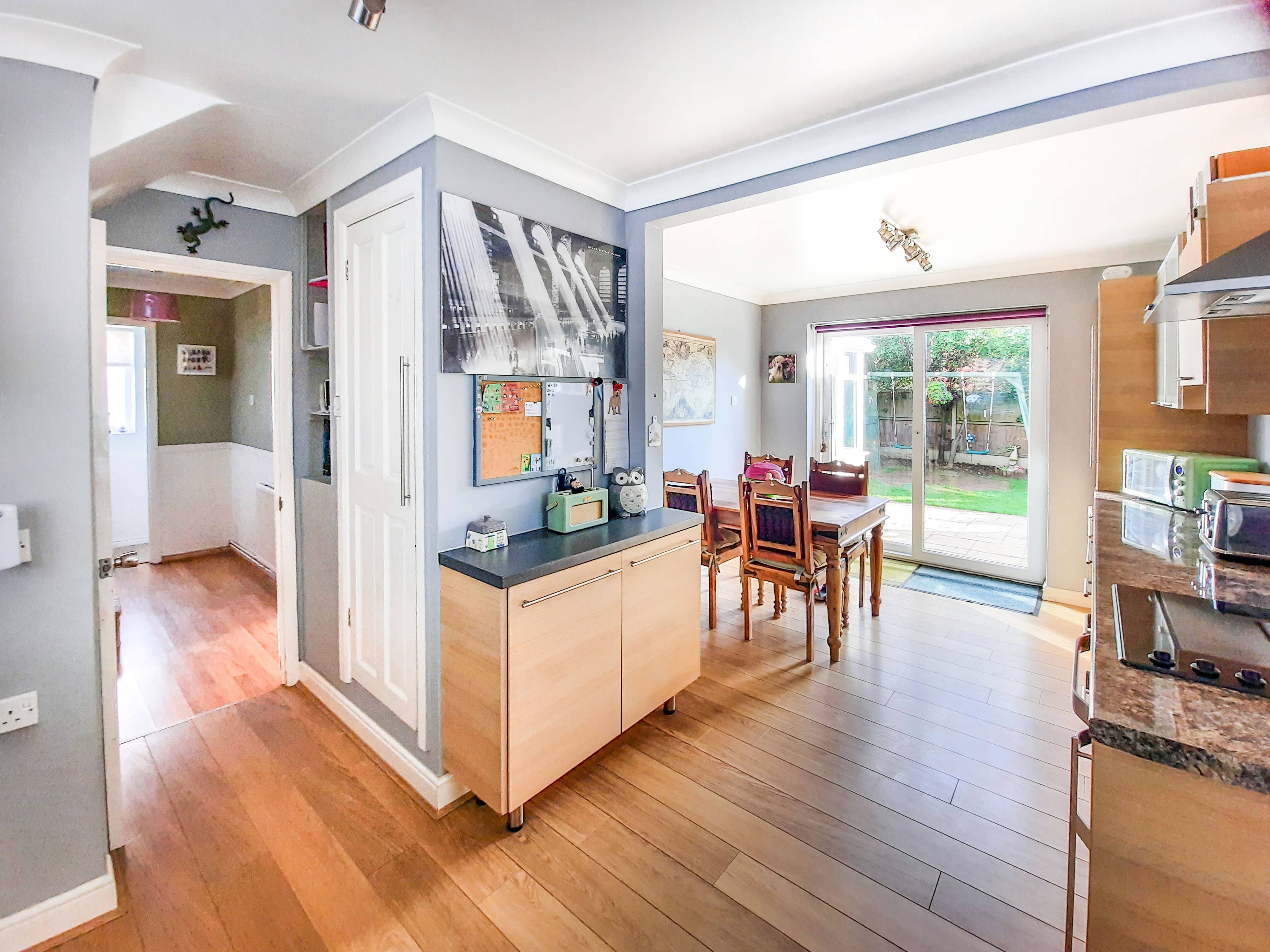 Kitchen/Dining Room