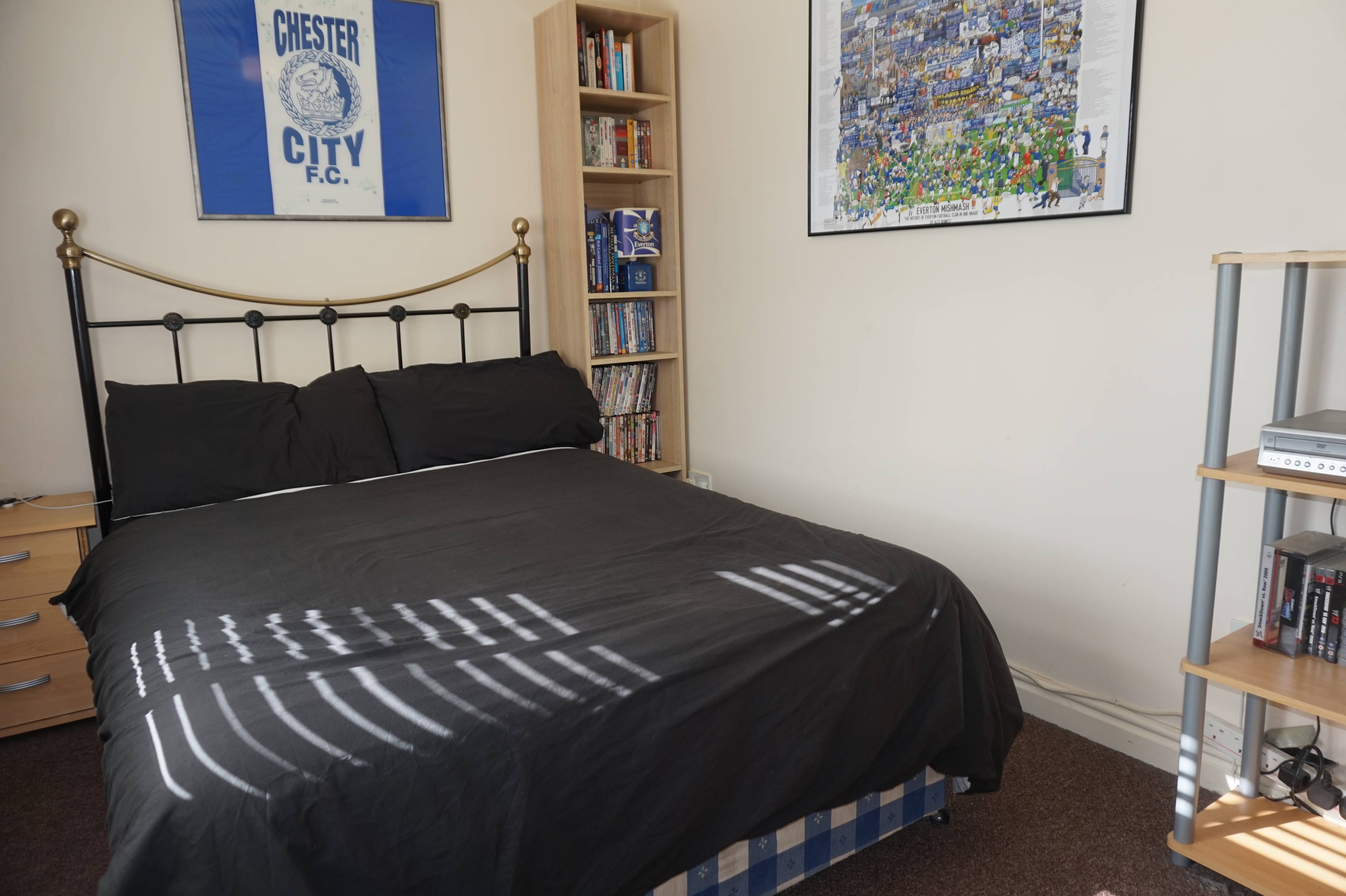 bedroom     
