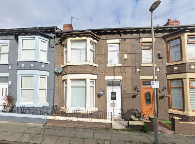 3 bedroom terraced house