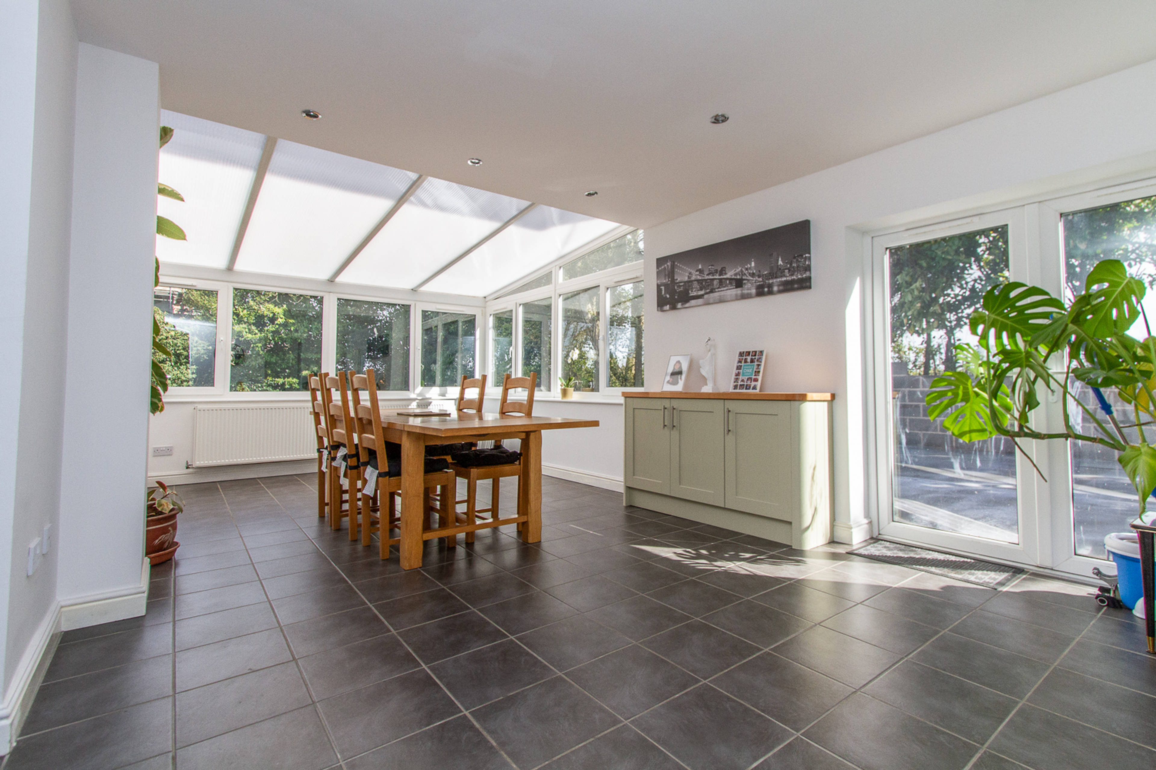 Breakfast Room