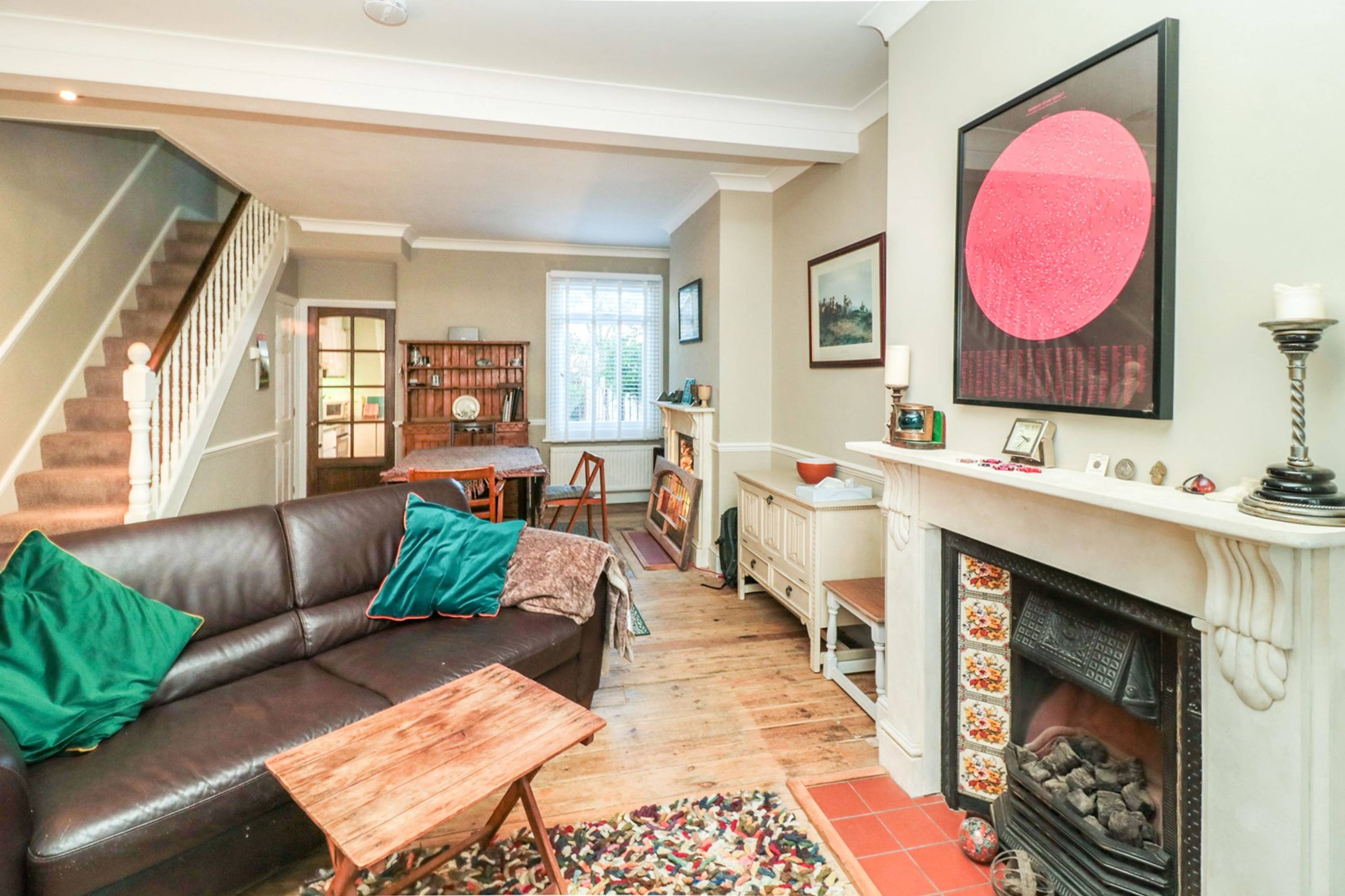 Lounge/Dining Room