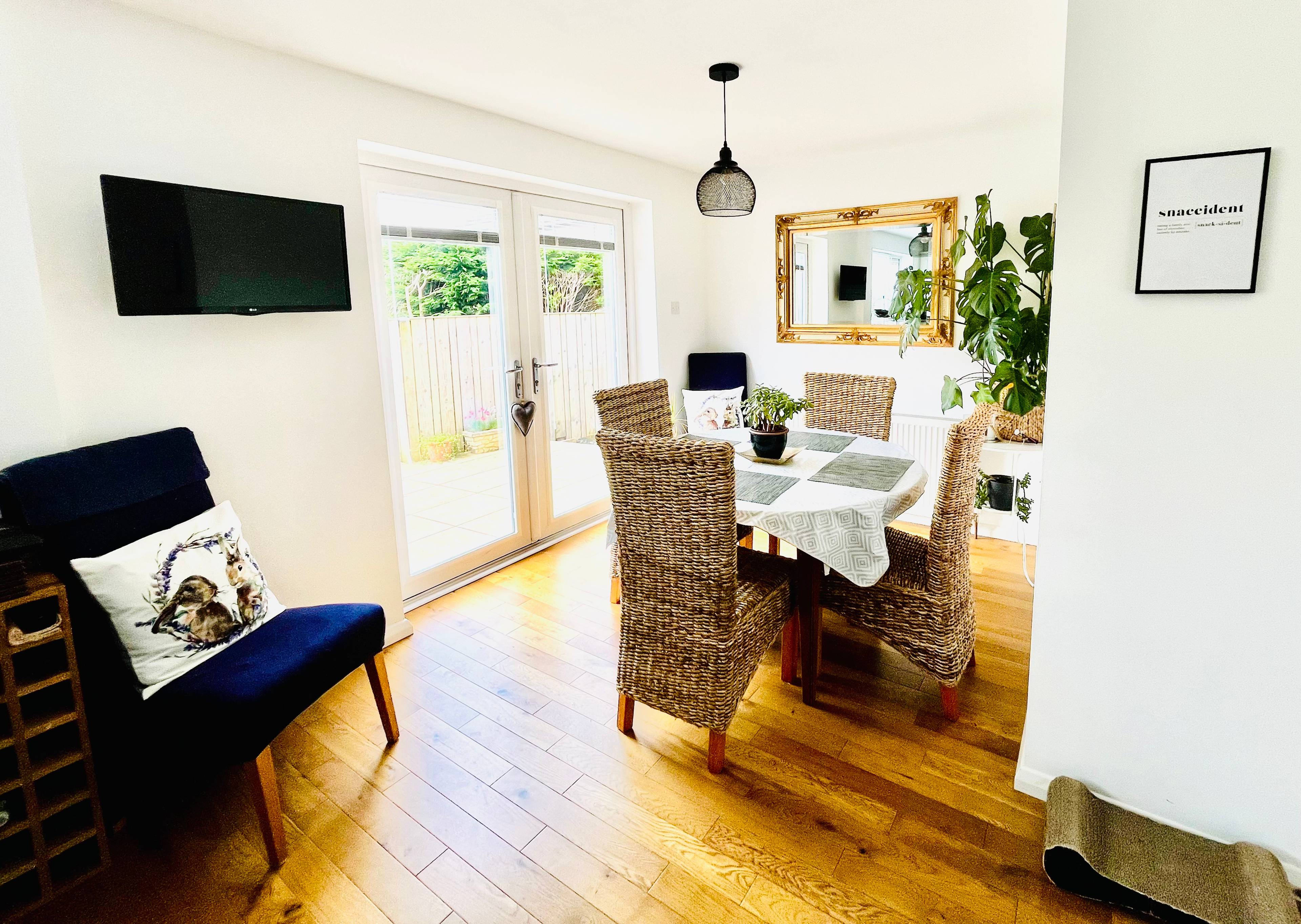 Kitchen/Dining Room