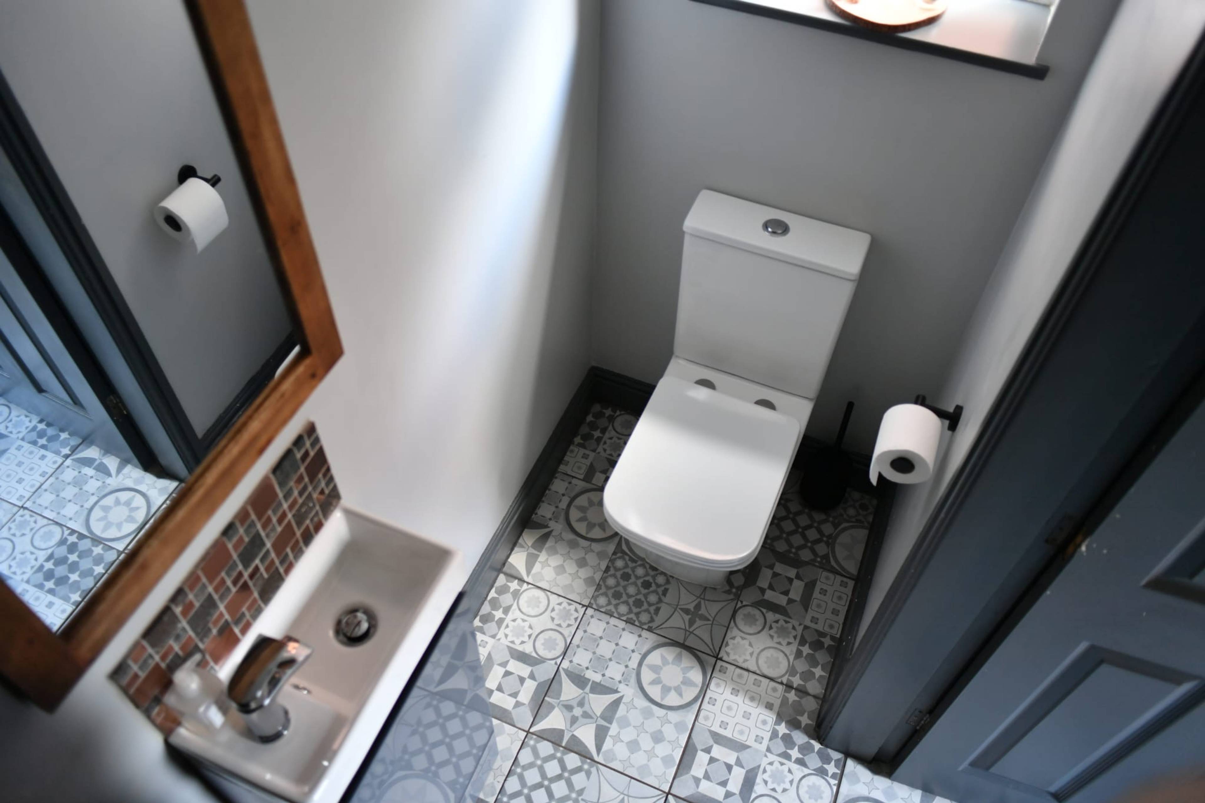 Cloak Room