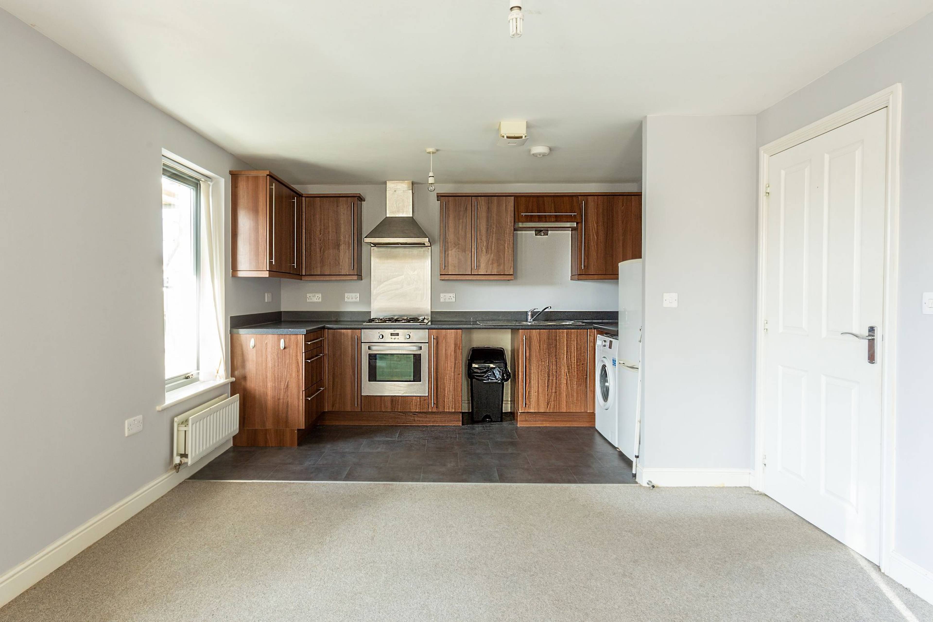 Lounge / Kitchen