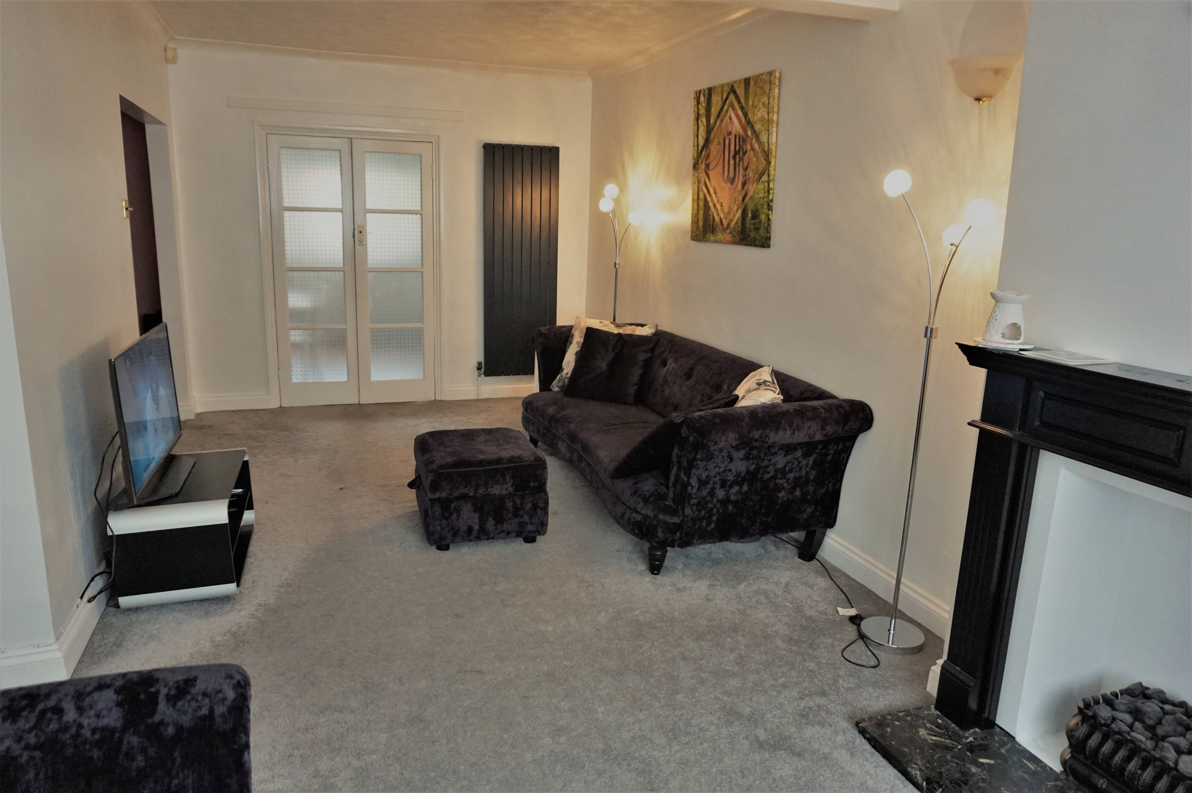 Lounge/Dining Room