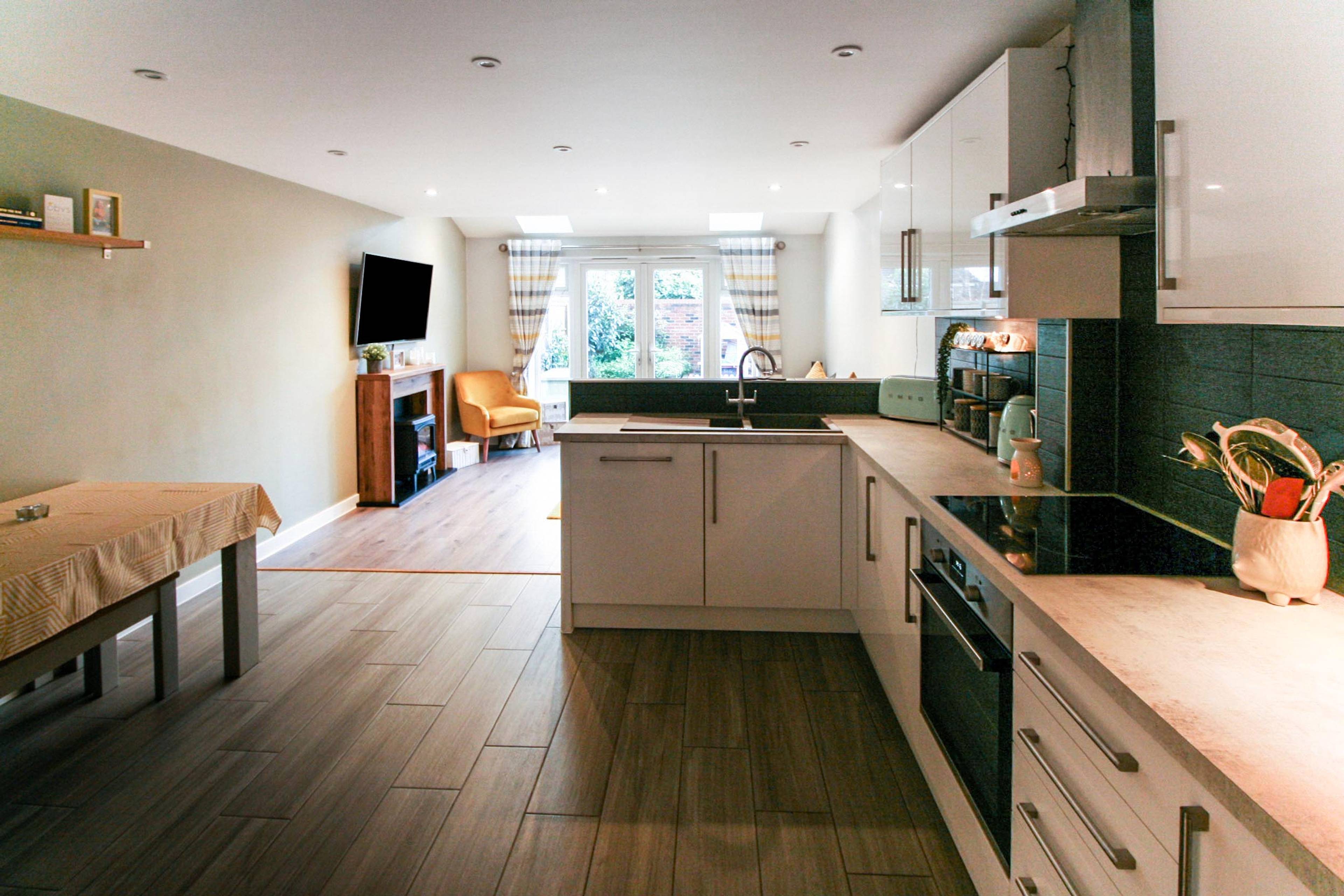 Kitchen/Family Room