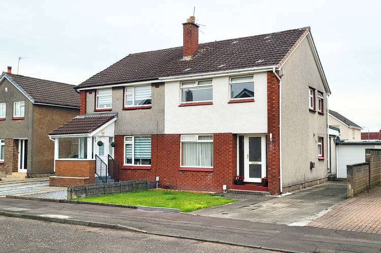 3 bedroom semi-detached house