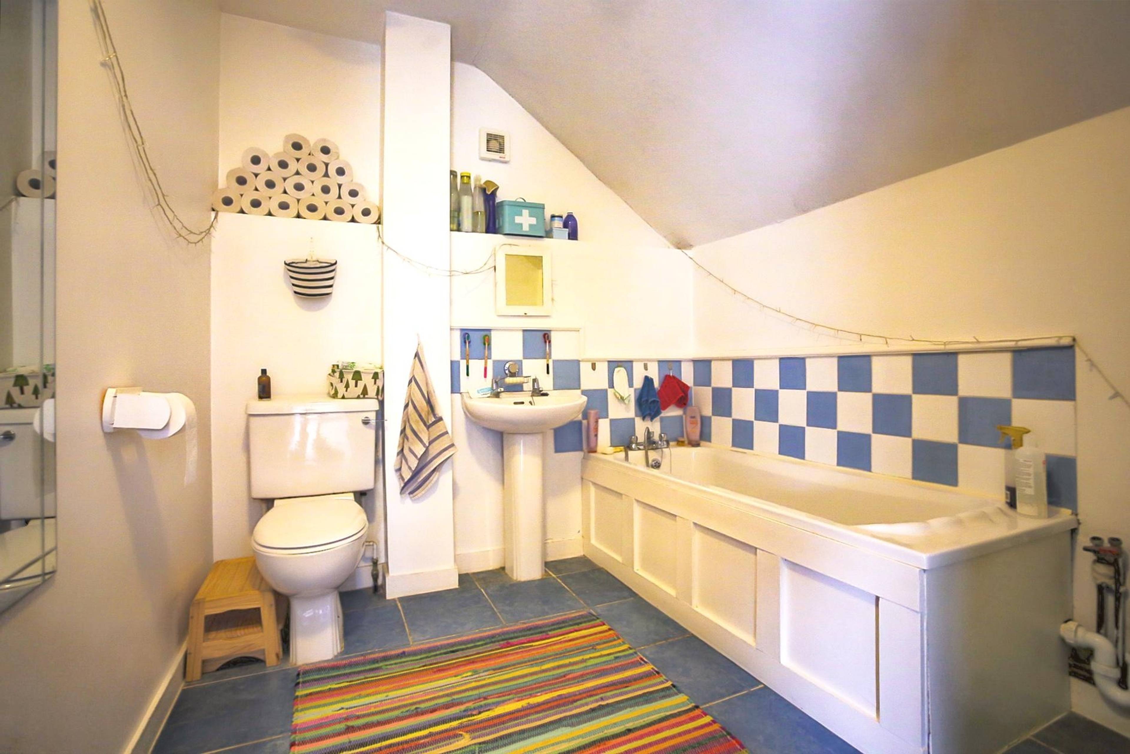 Cottage Bathroom