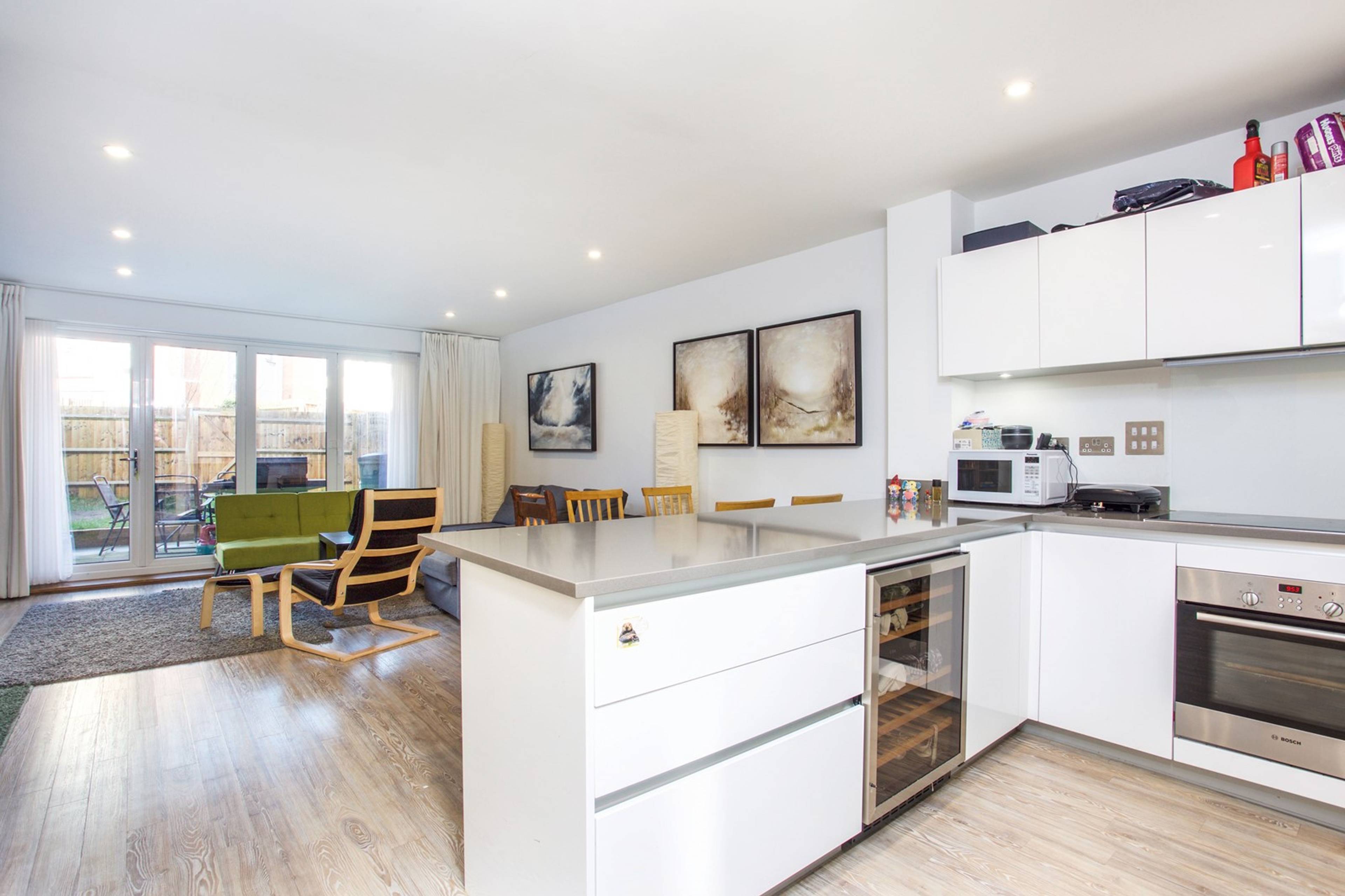 Lodge Kitchen/Living