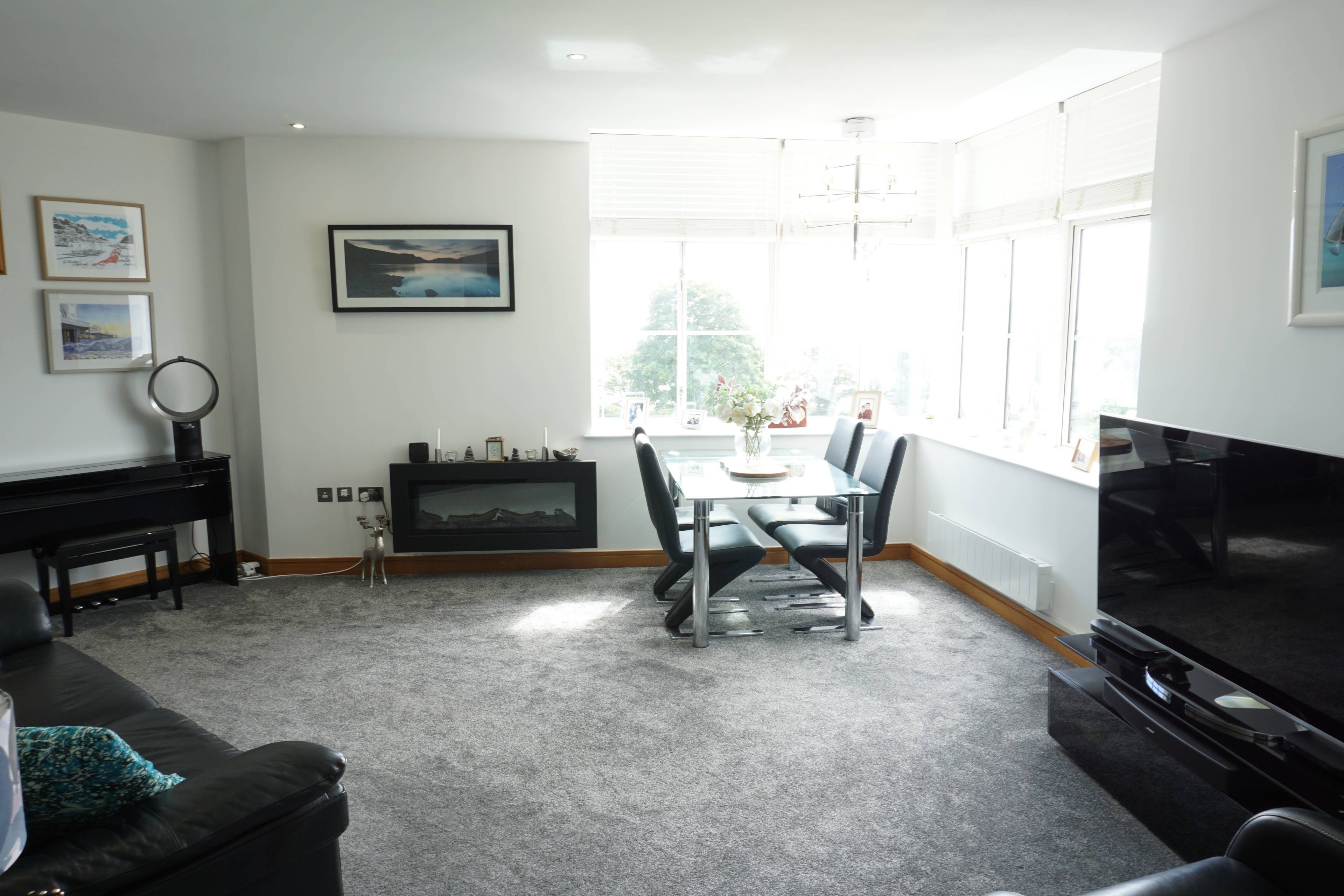 Living / Dining Room