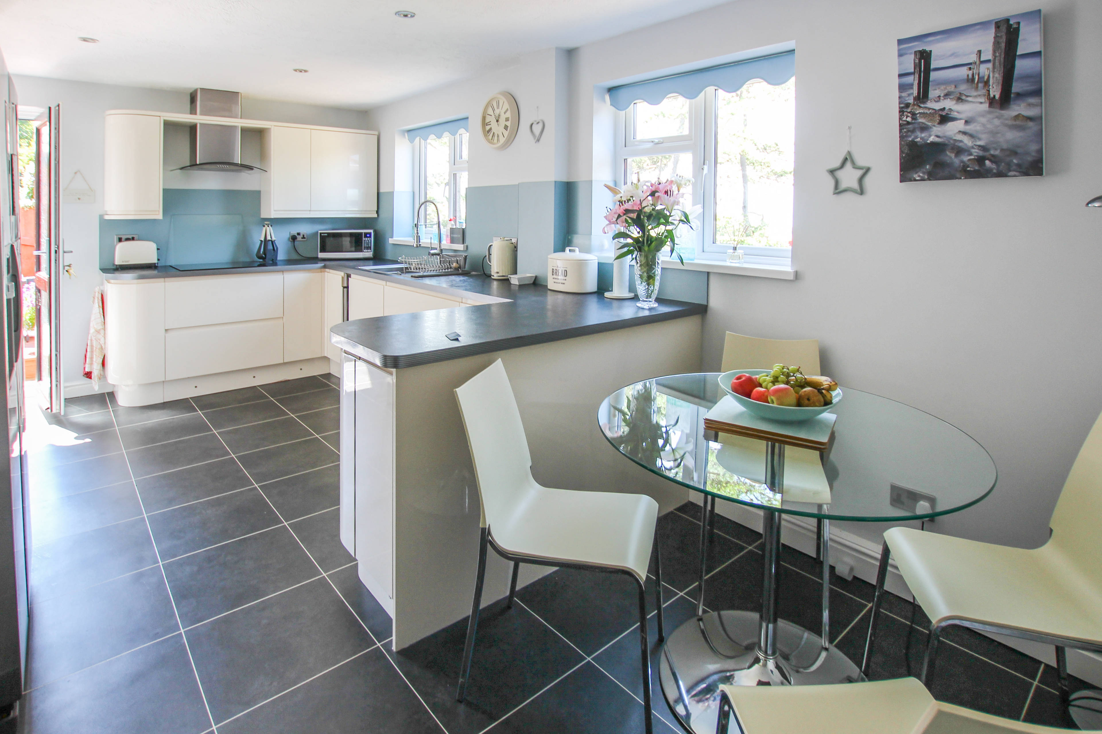 Kitchen/Breakfast