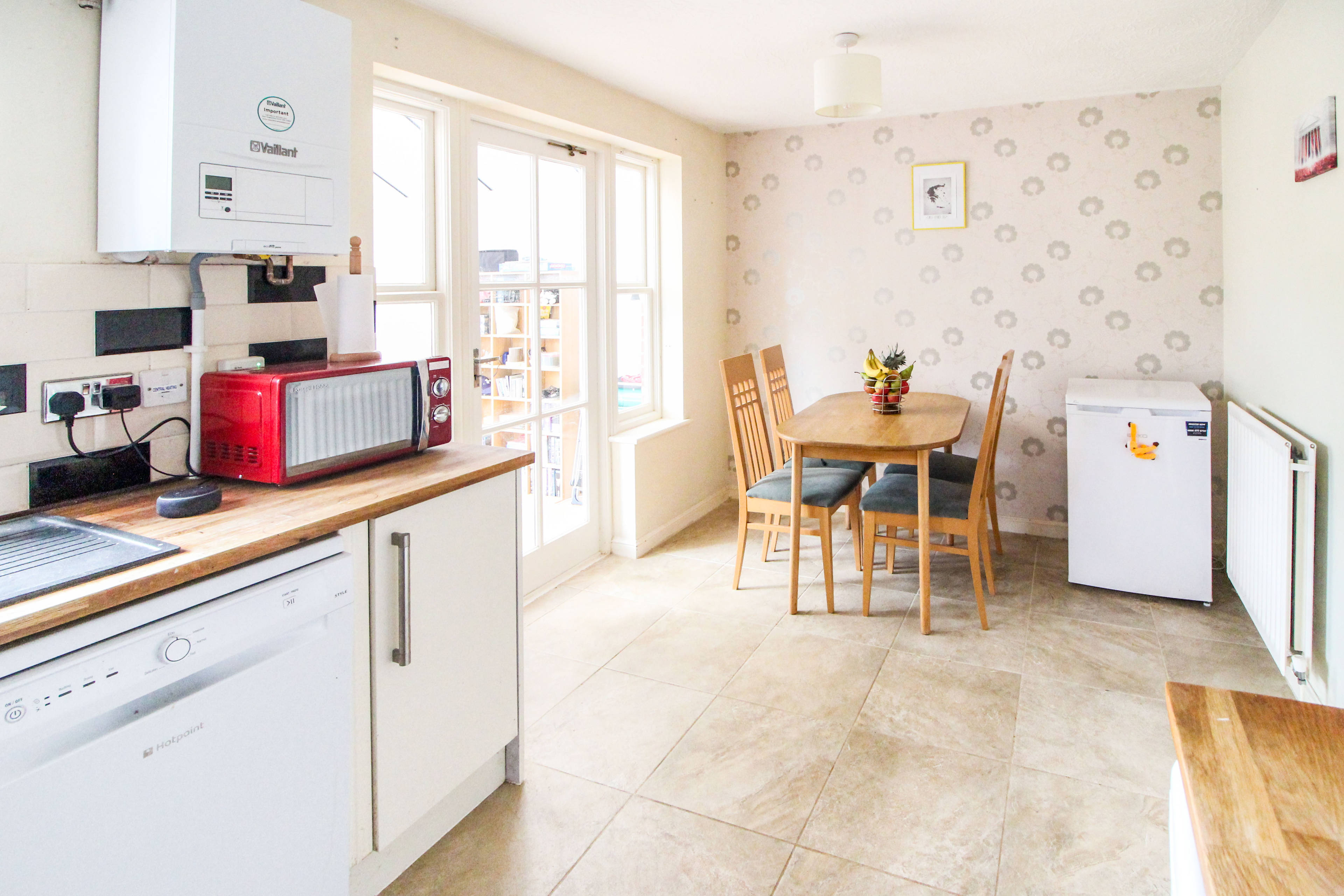 Kitchen/Dining Room