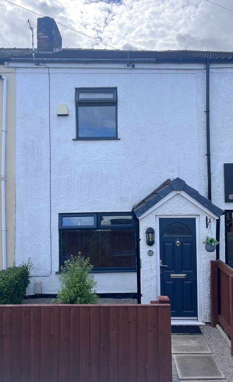 2 bedroom terraced house