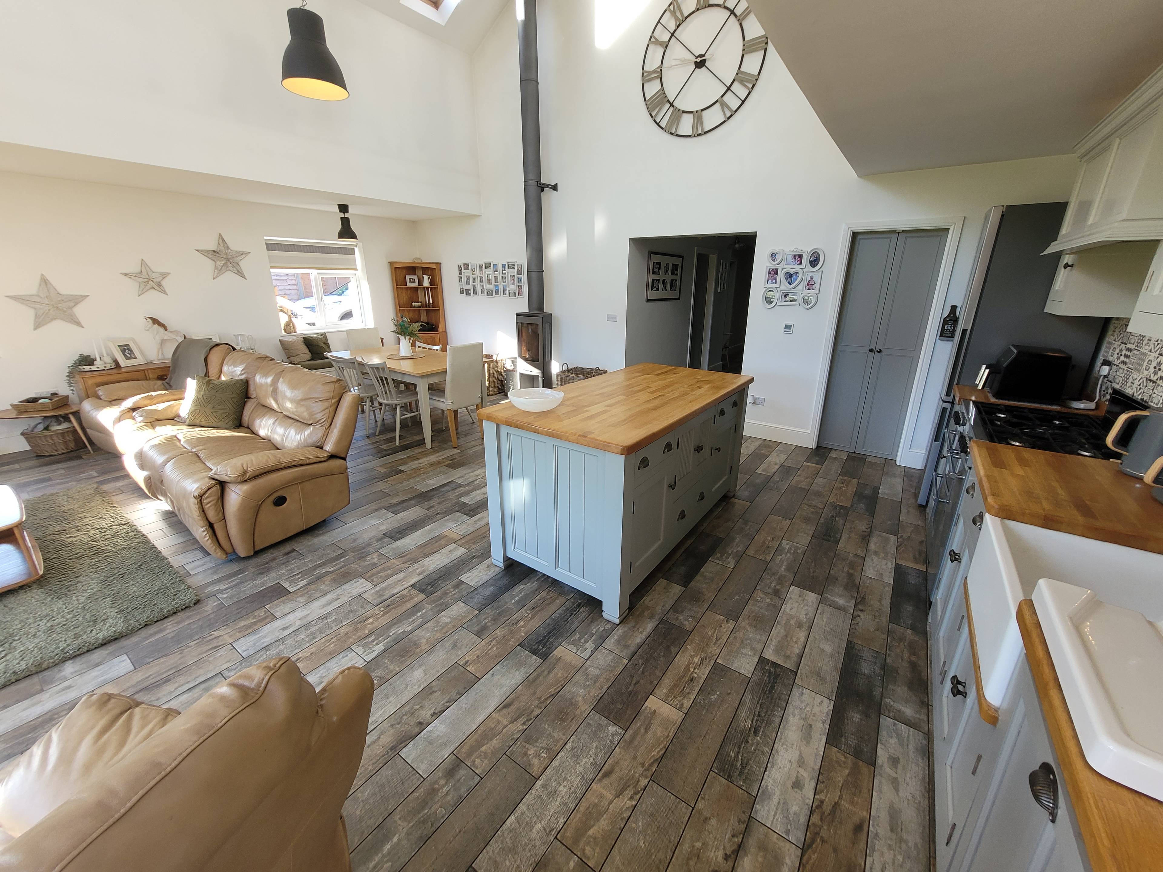 Kitchen/Family Room