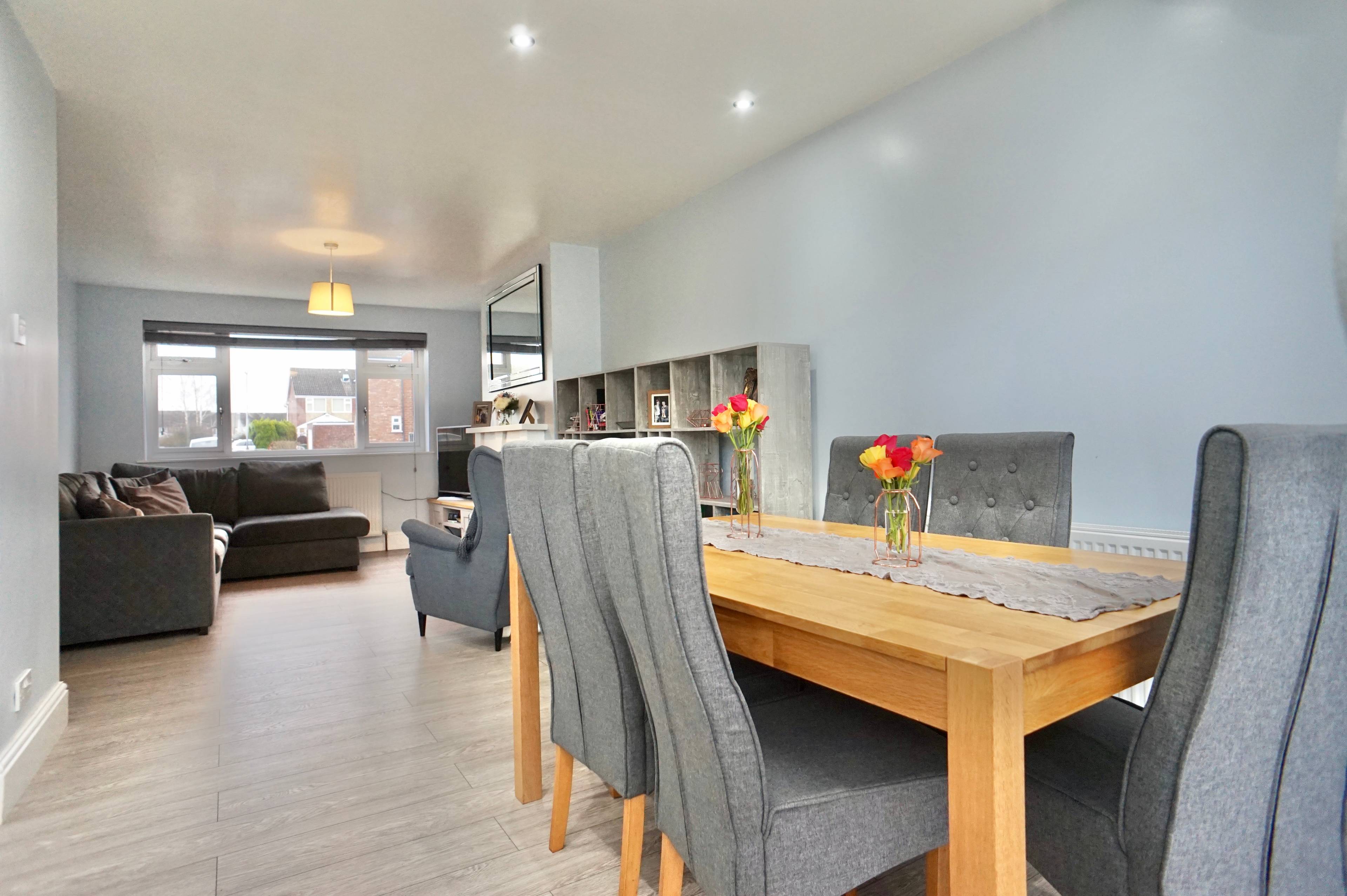 Living / Dining Room
