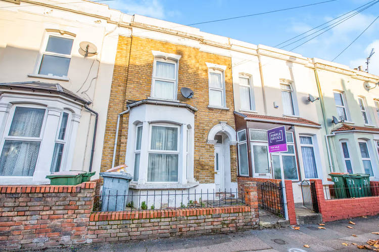 3 bedroom terraced house