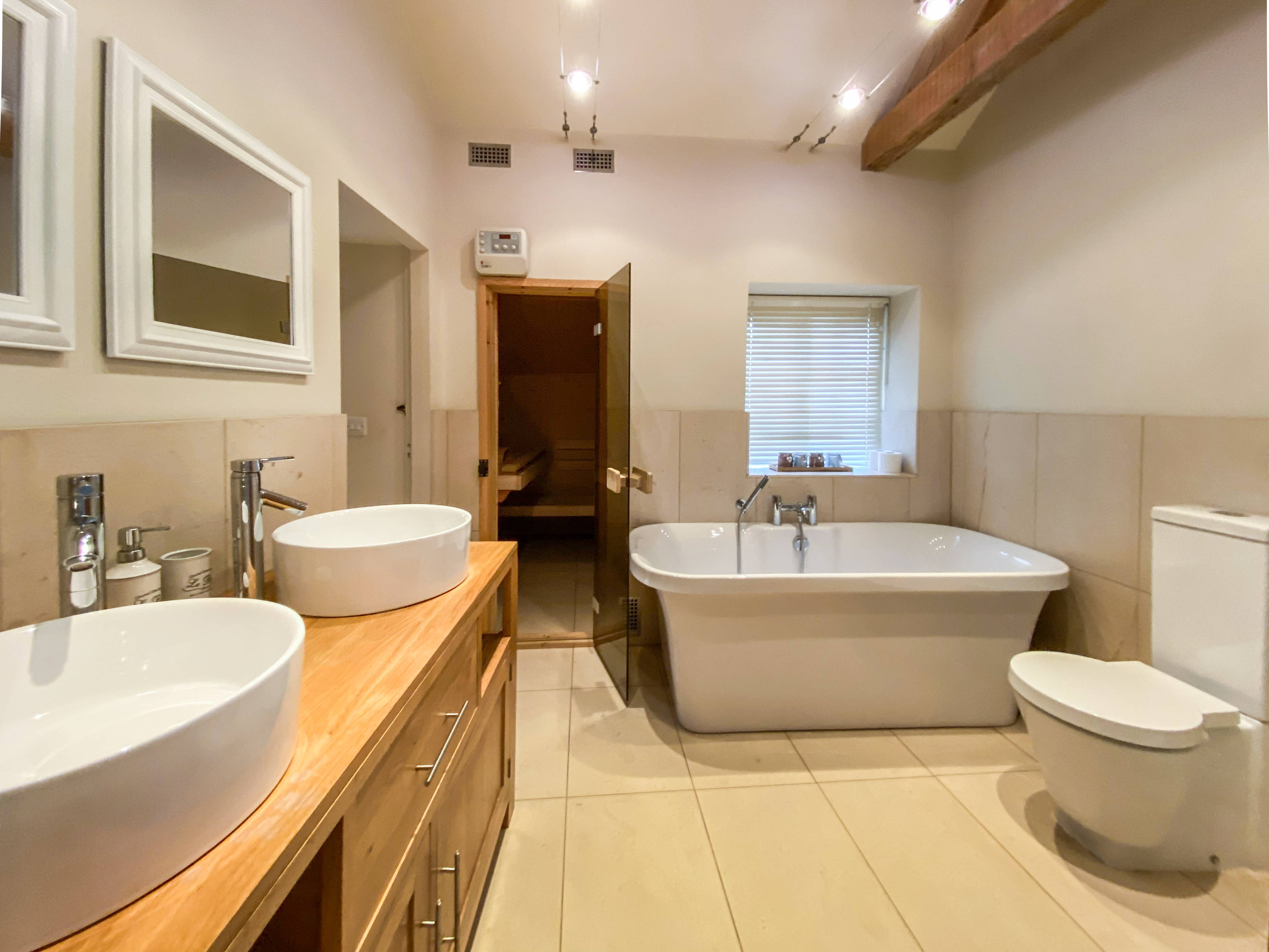 Master En-suite