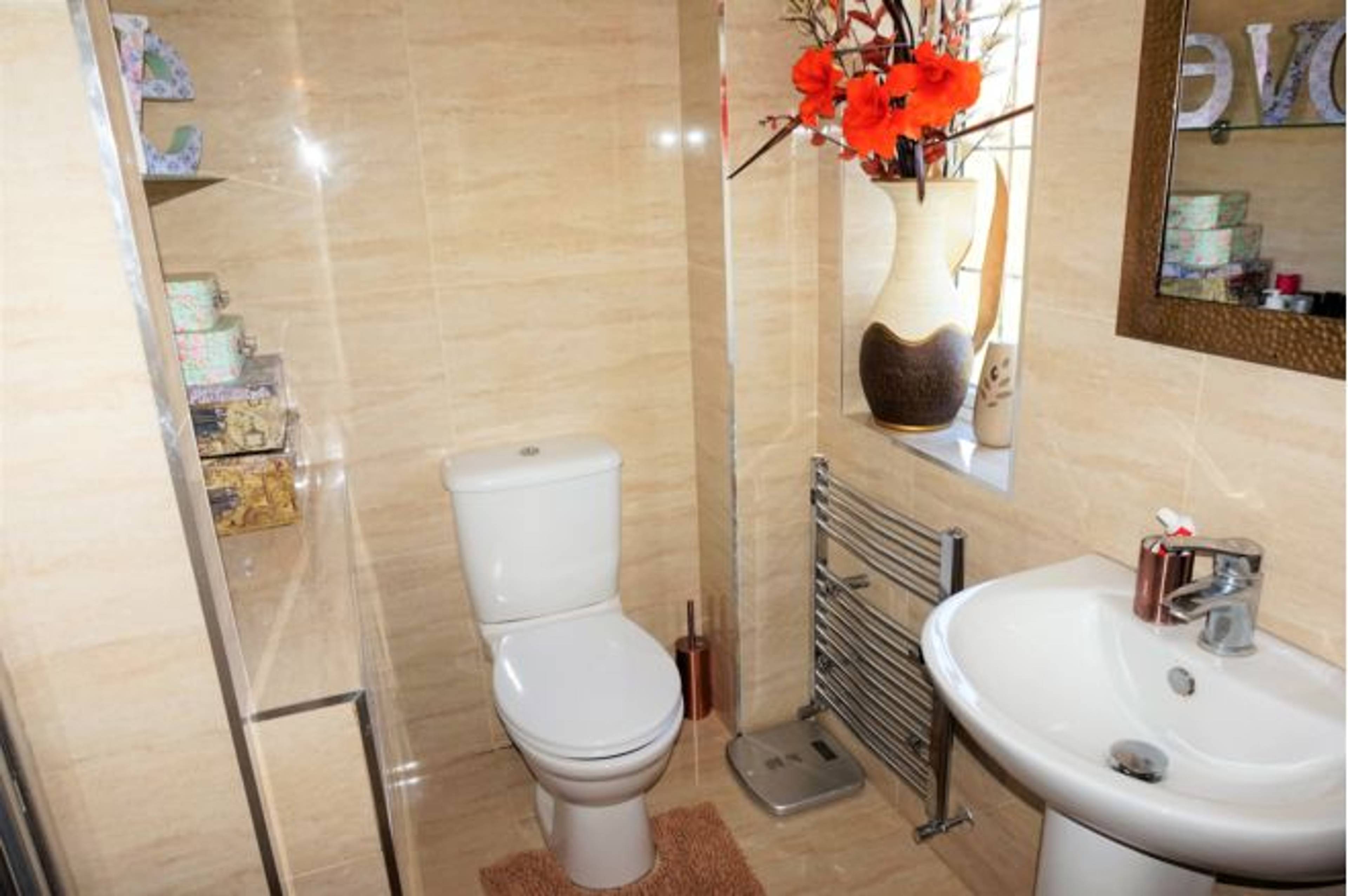 Master En-suite