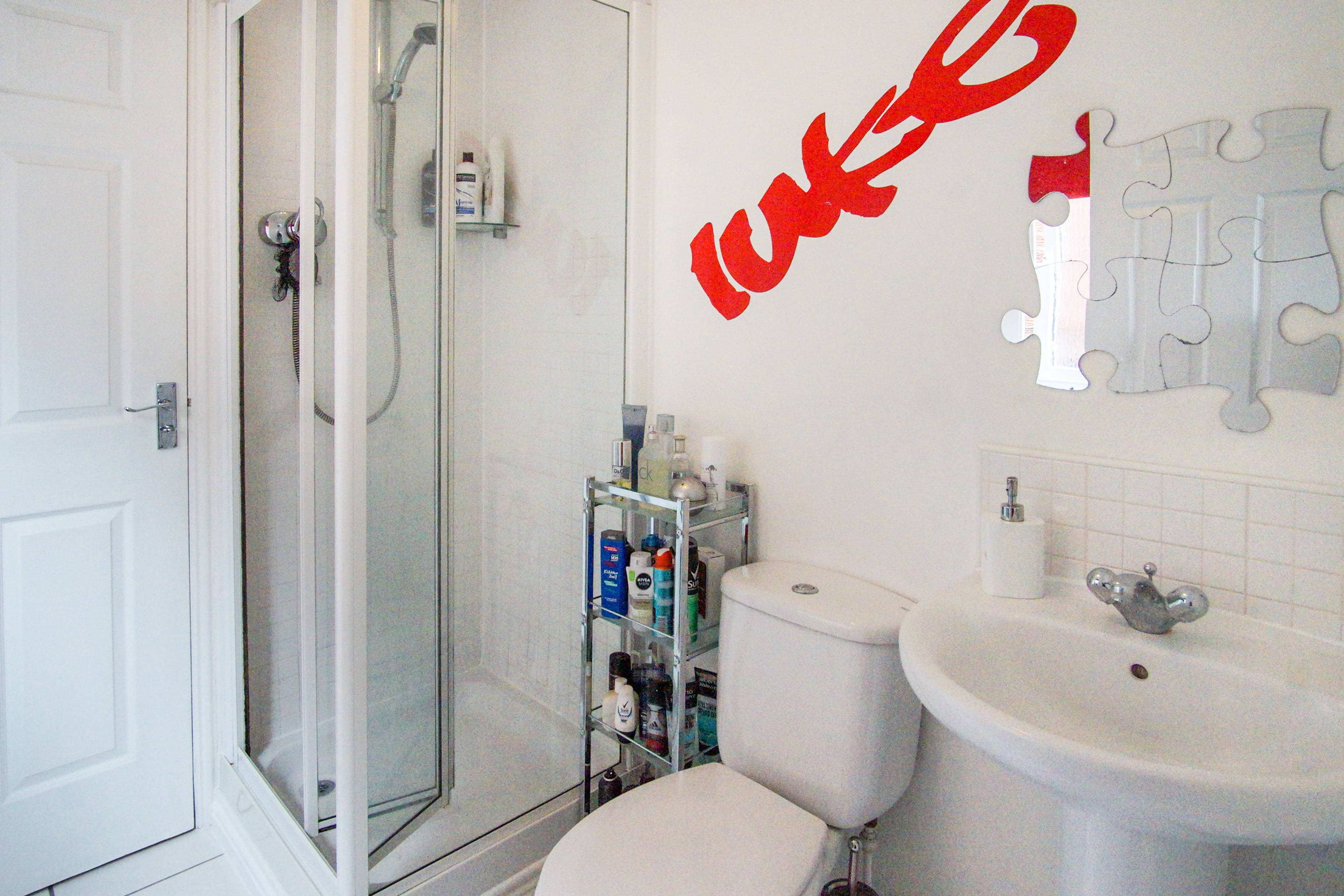 Jack & Jill En-suite