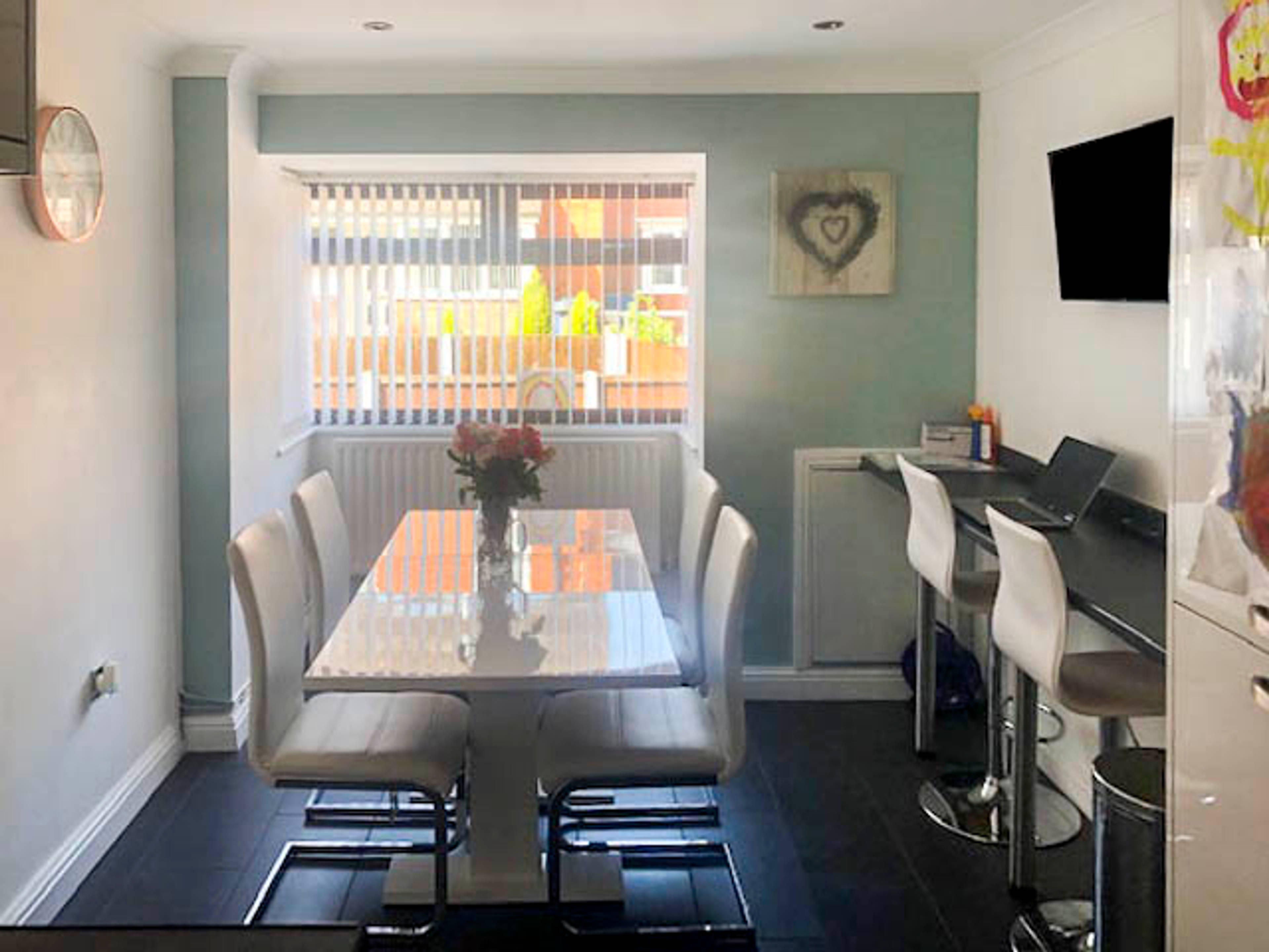 Kitchen/Breakfast