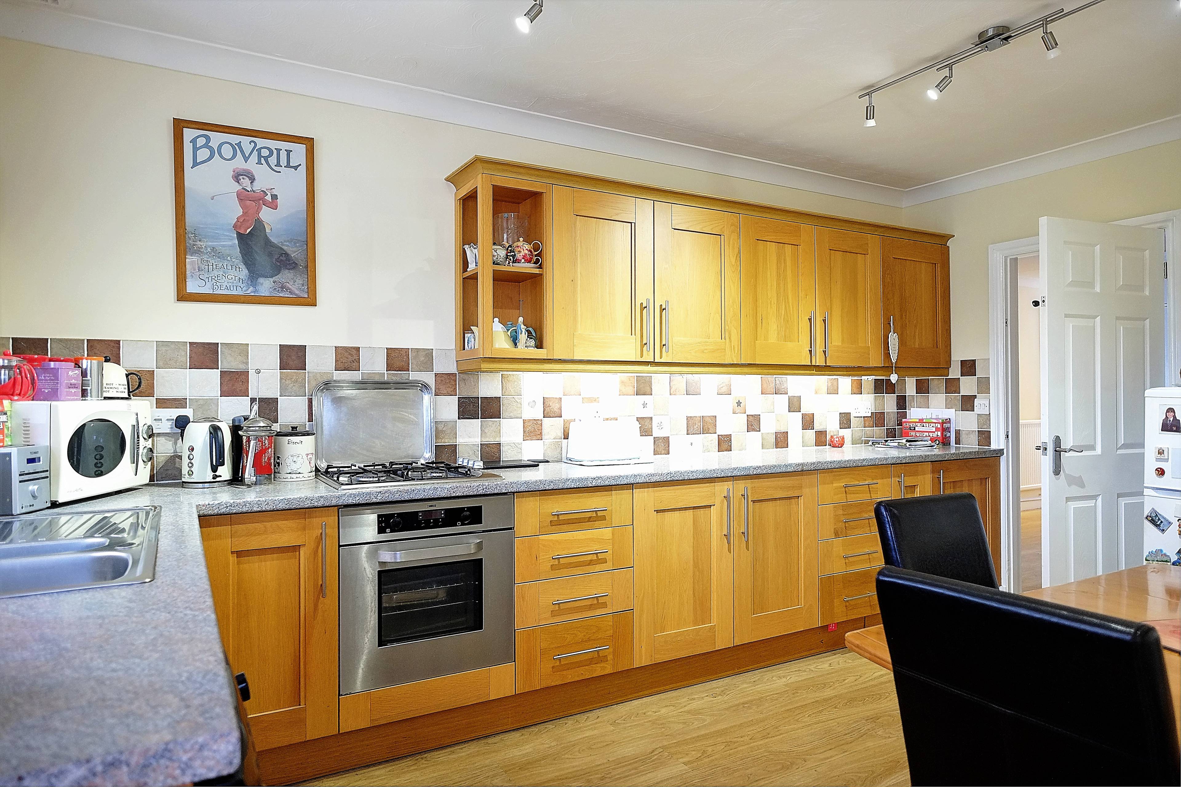 Kitchen/Breakfast