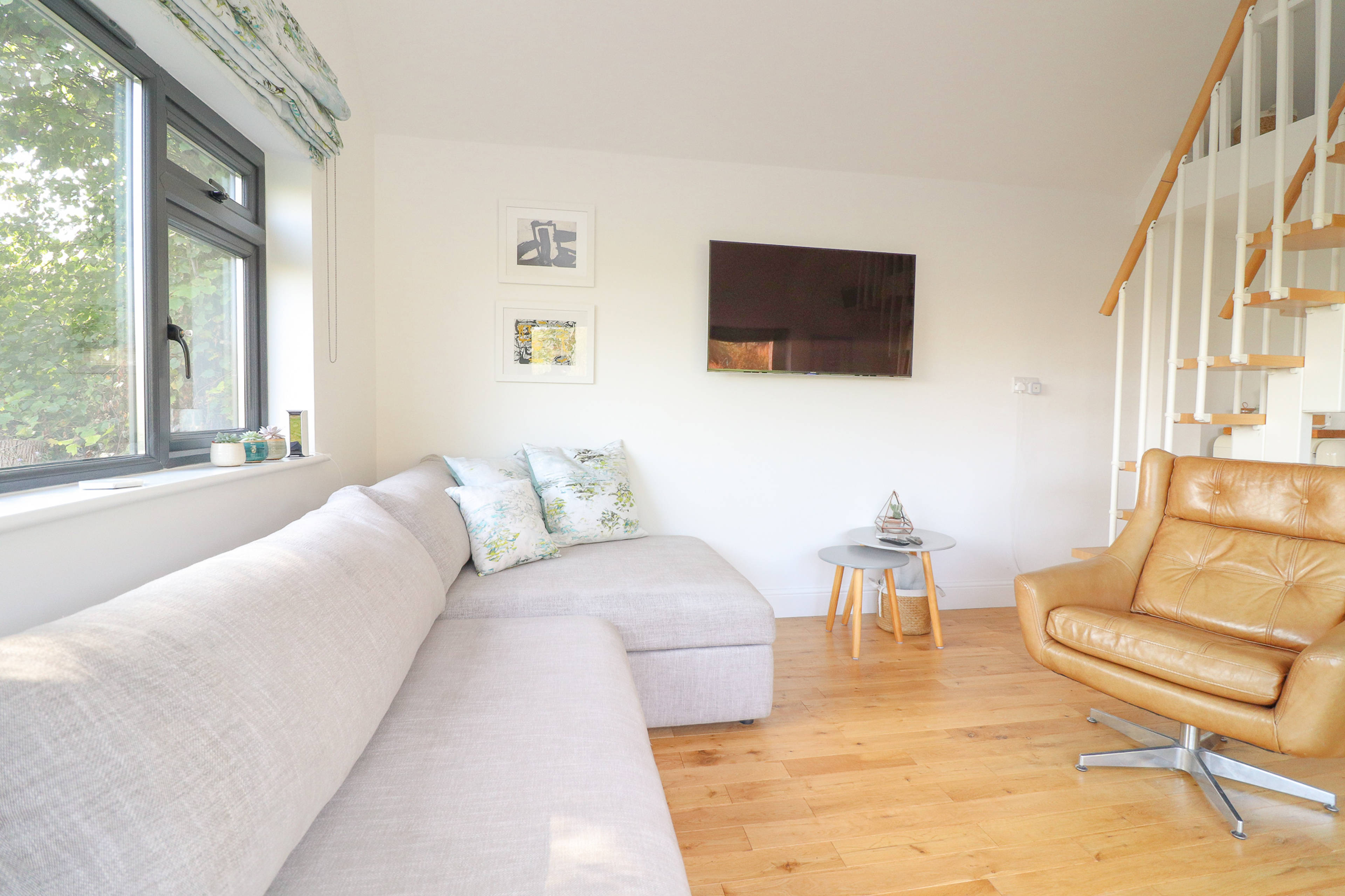 Guest Living Room