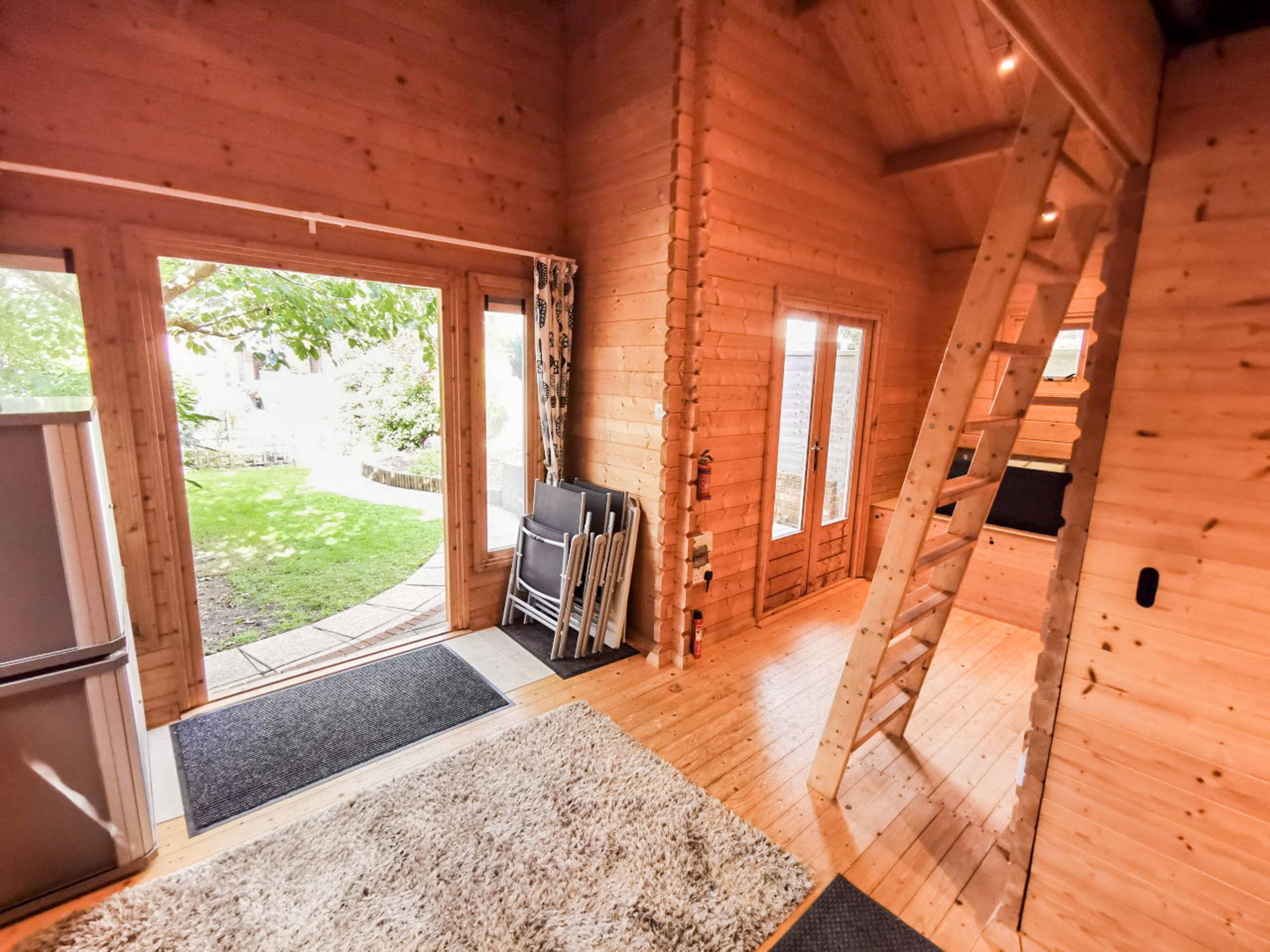 Log Cabin