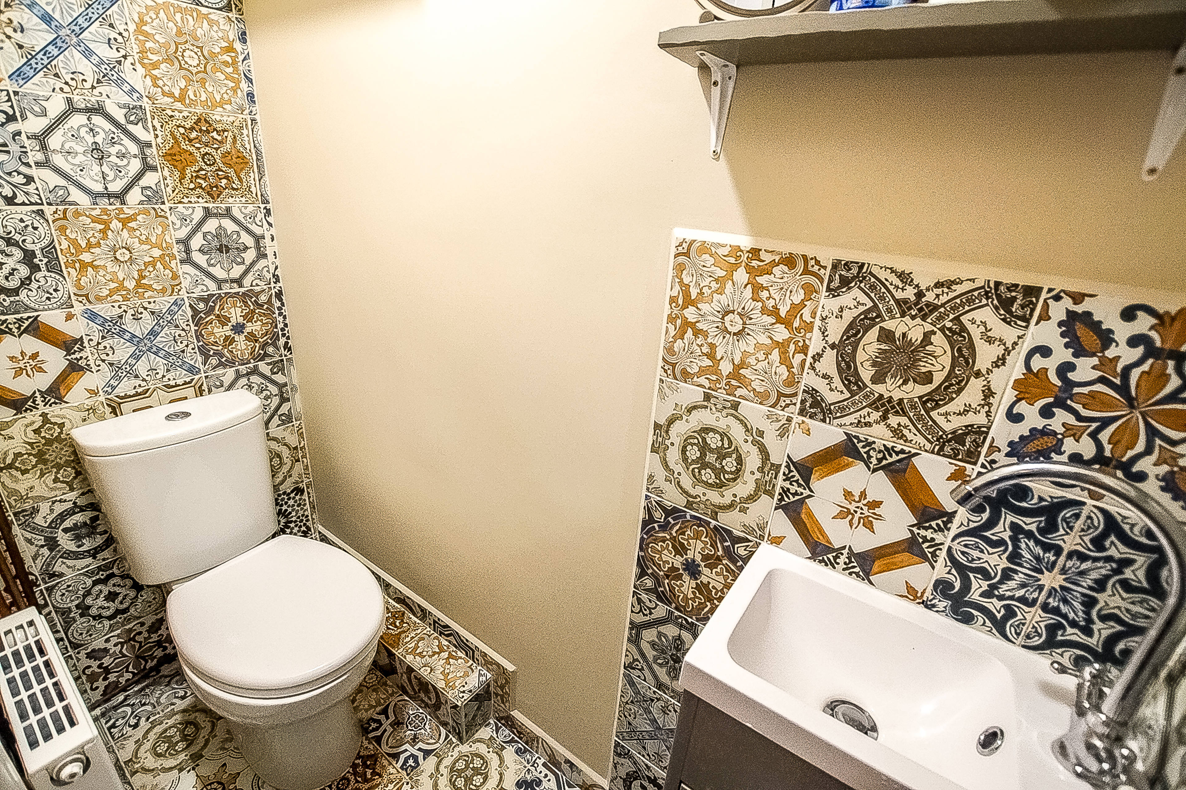 Cloak Room