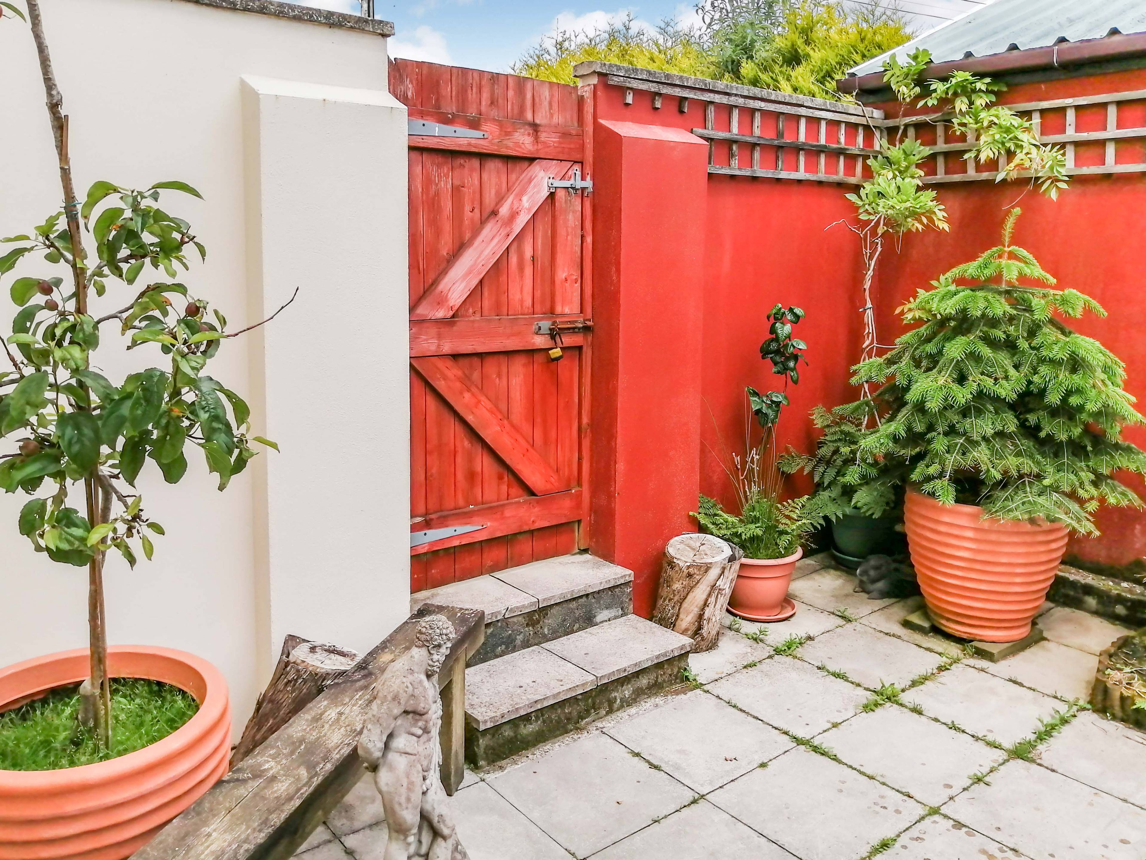Side Garden