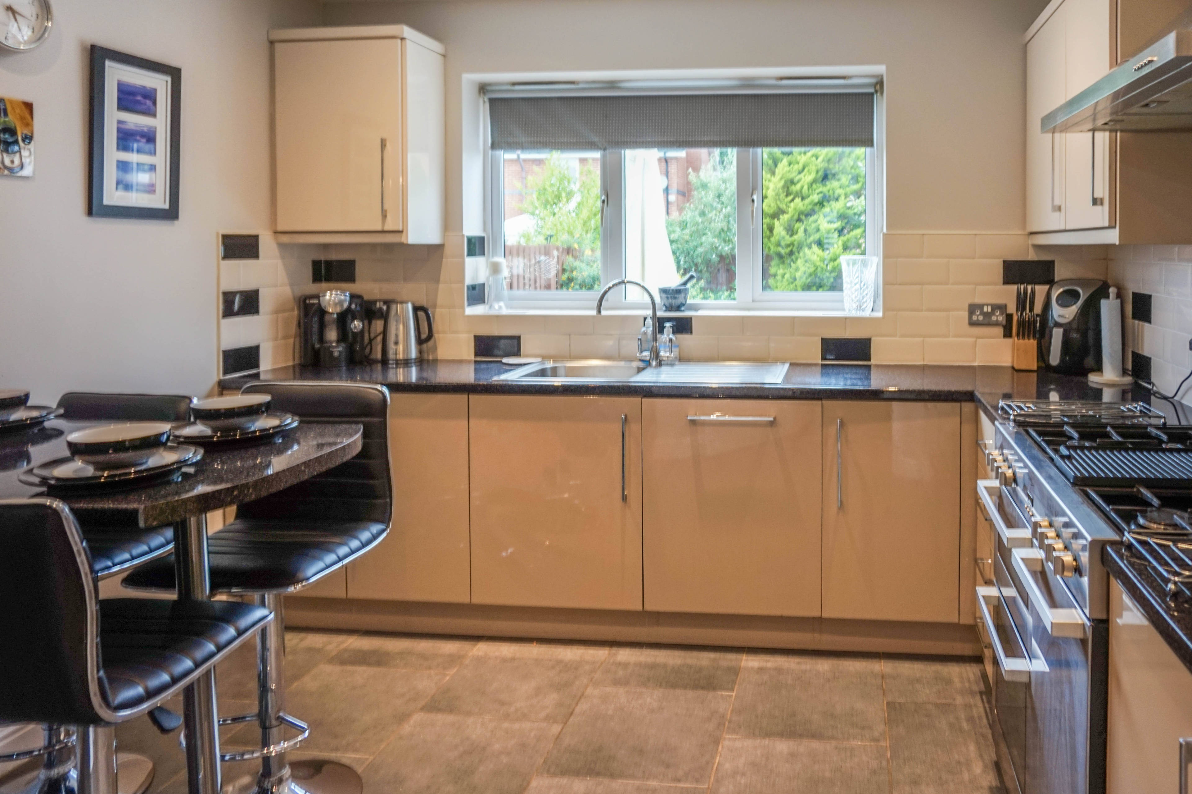 Kitchen/Breakfast