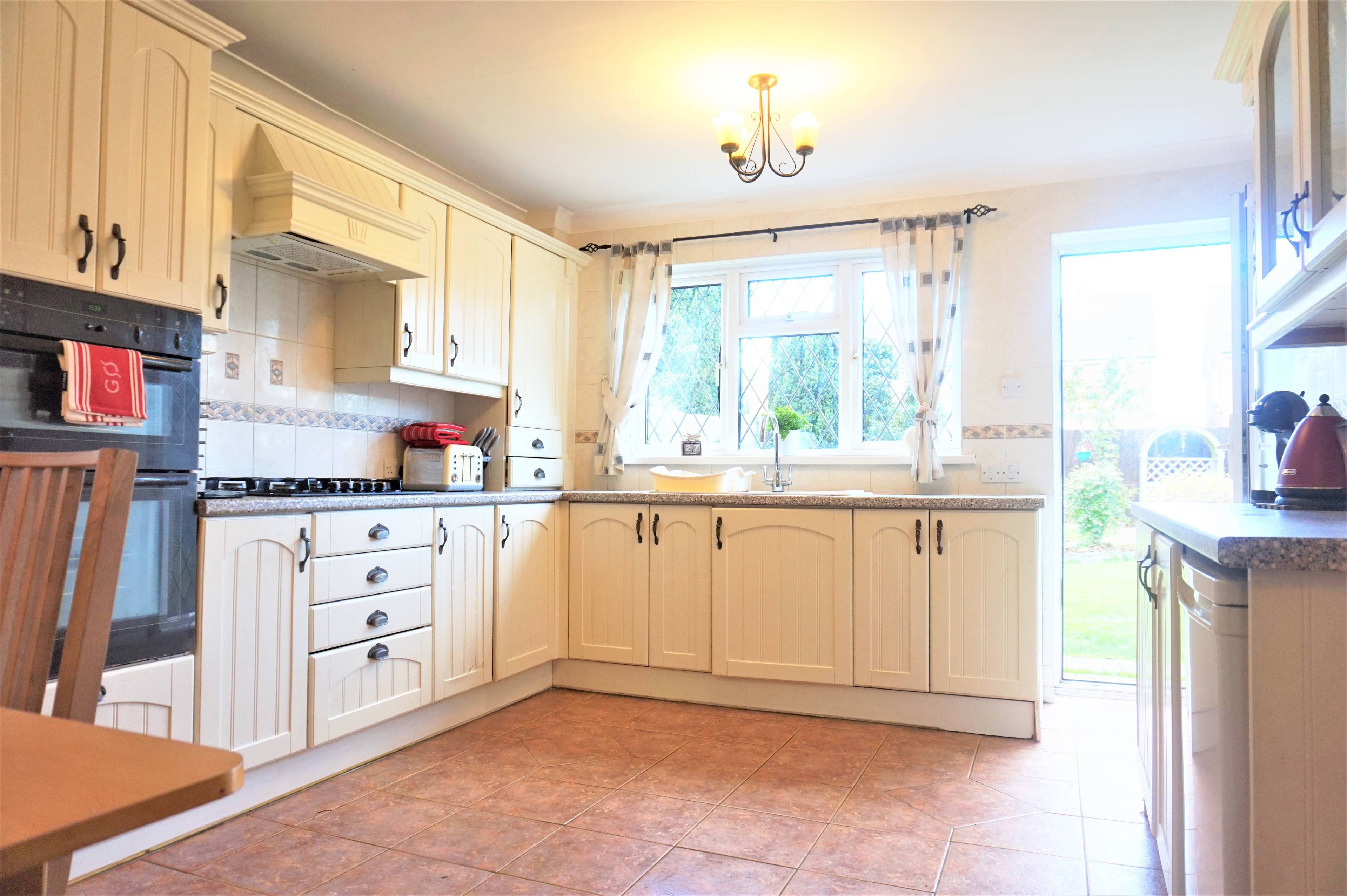 Kitchen / Diner